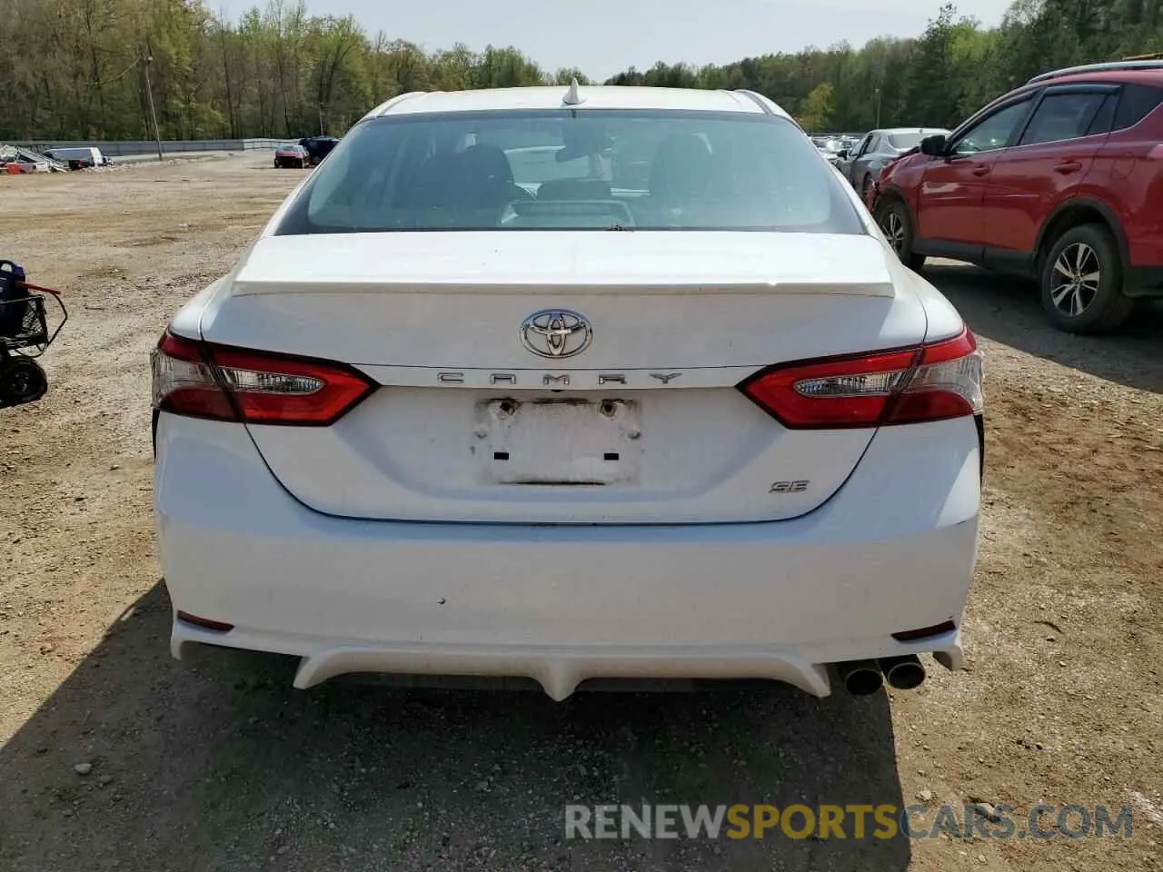 6 fotografías del automóvil dañado 4T1B11HK0KU173428 TOYOTA CAMRY 2019