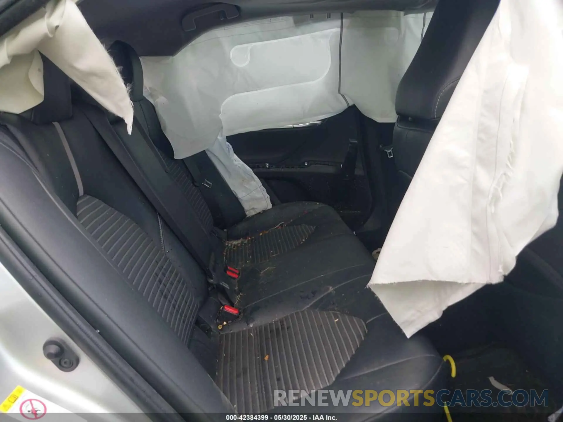 8 fotografías del automóvil dañado 4T1B11HK0KU173834 TOYOTA CAMRY 2019