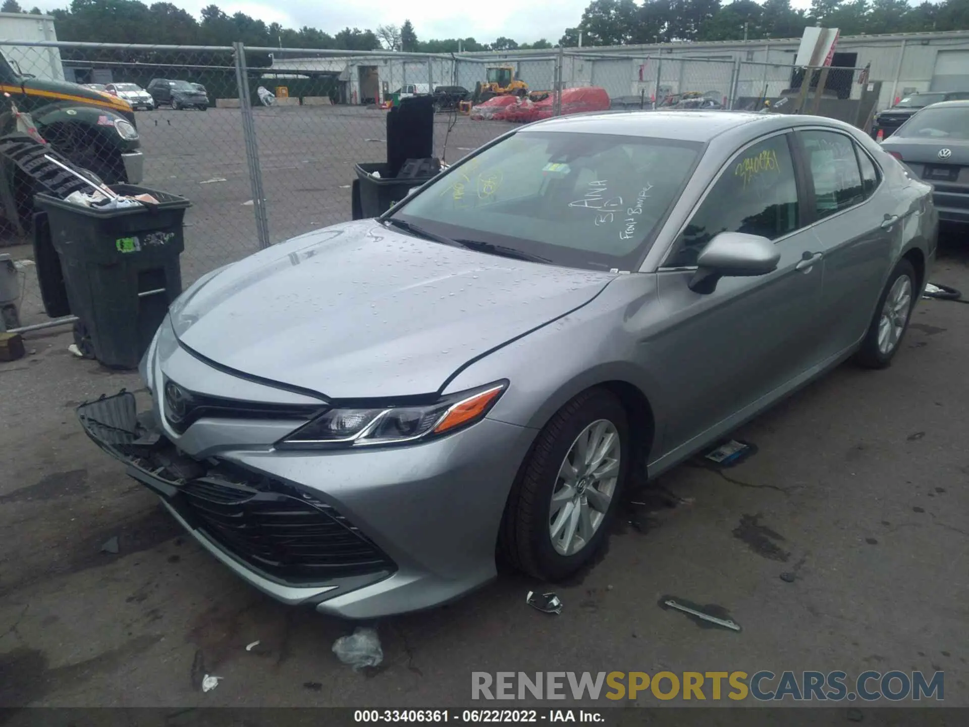 2 fotografías del automóvil dañado 4T1B11HK0KU184106 TOYOTA CAMRY 2019
