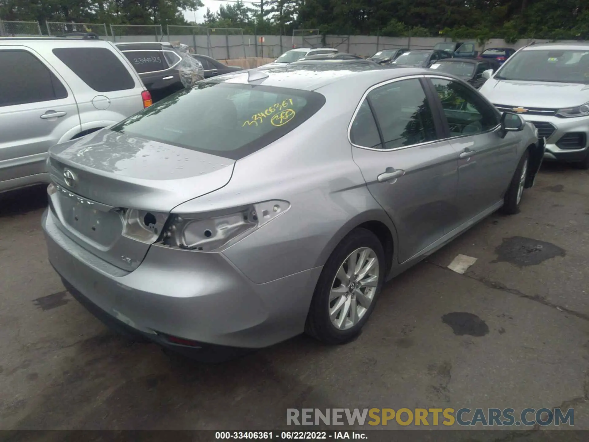 4 fotografías del automóvil dañado 4T1B11HK0KU184106 TOYOTA CAMRY 2019