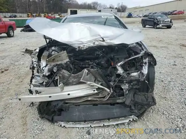 5 fotografías del automóvil dañado 4T1B11HK0KU185711 TOYOTA CAMRY 2019