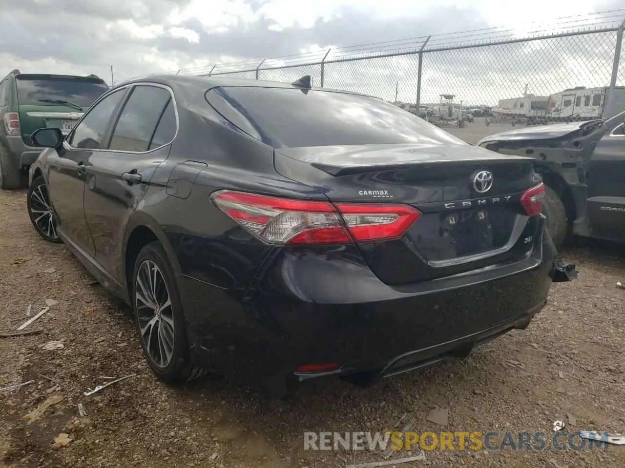 3 fotografías del automóvil dañado 4T1B11HK0KU199088 TOYOTA CAMRY 2019