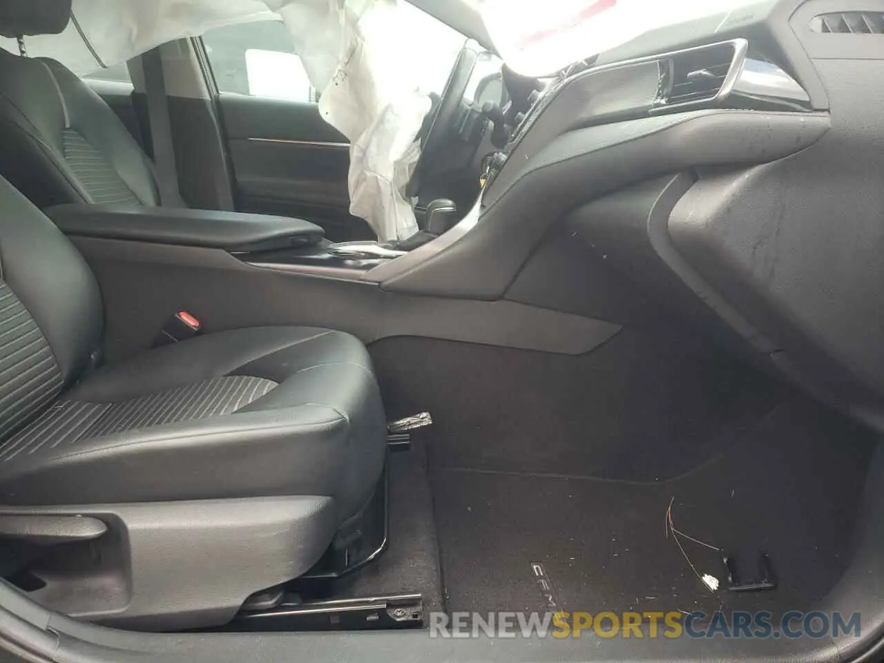 5 fotografías del automóvil dañado 4T1B11HK0KU199088 TOYOTA CAMRY 2019