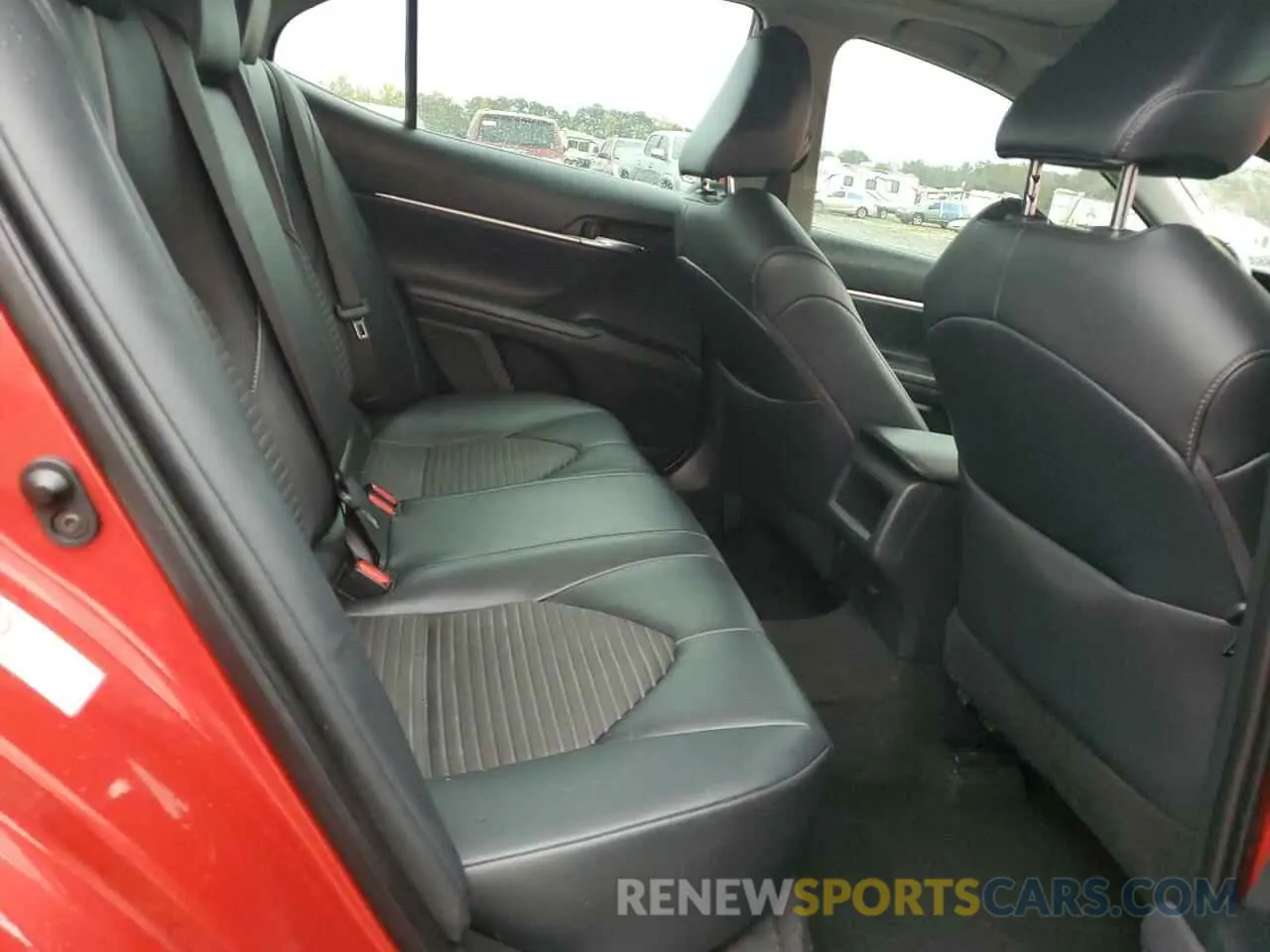 10 fotografías del automóvil dañado 4T1B11HK0KU200630 TOYOTA CAMRY 2019