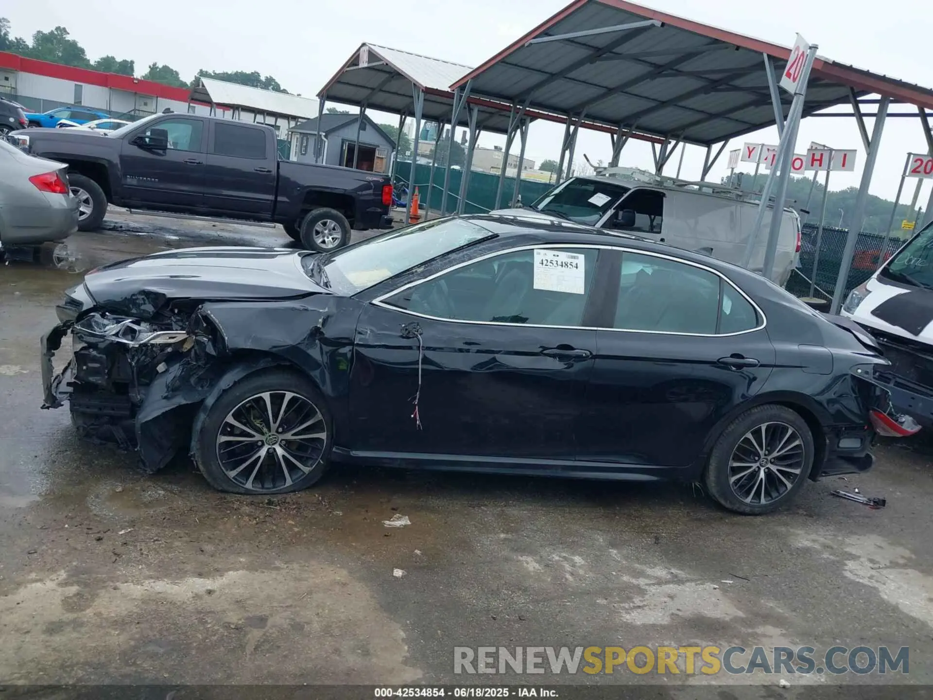 13 fotografías del automóvil dañado 4T1B11HK0KU211269 TOYOTA CAMRY 2019