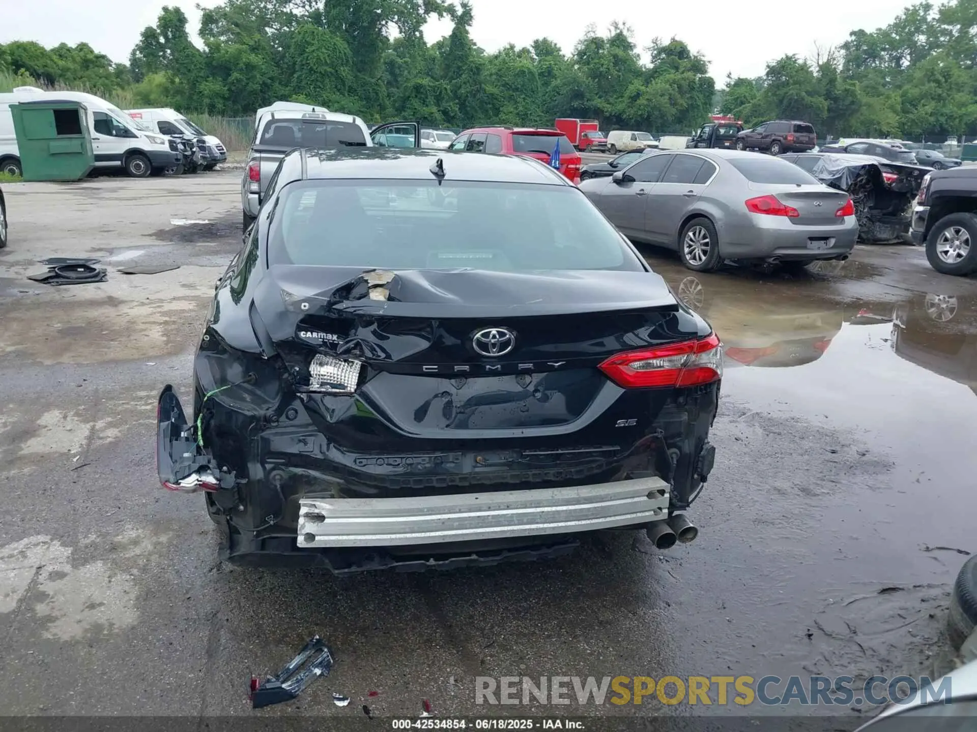 15 fotografías del automóvil dañado 4T1B11HK0KU211269 TOYOTA CAMRY 2019