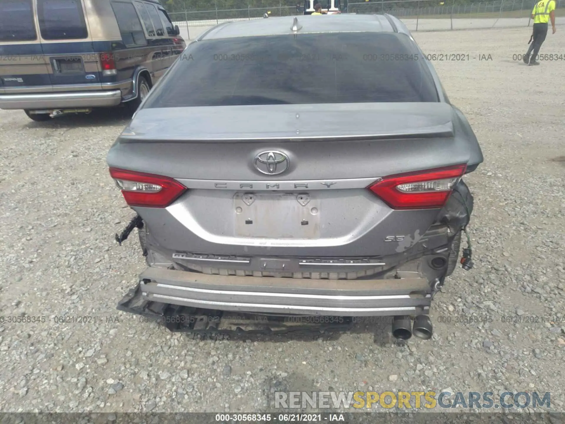 6 fotografías del automóvil dañado 4T1B11HK0KU214835 TOYOTA CAMRY 2019