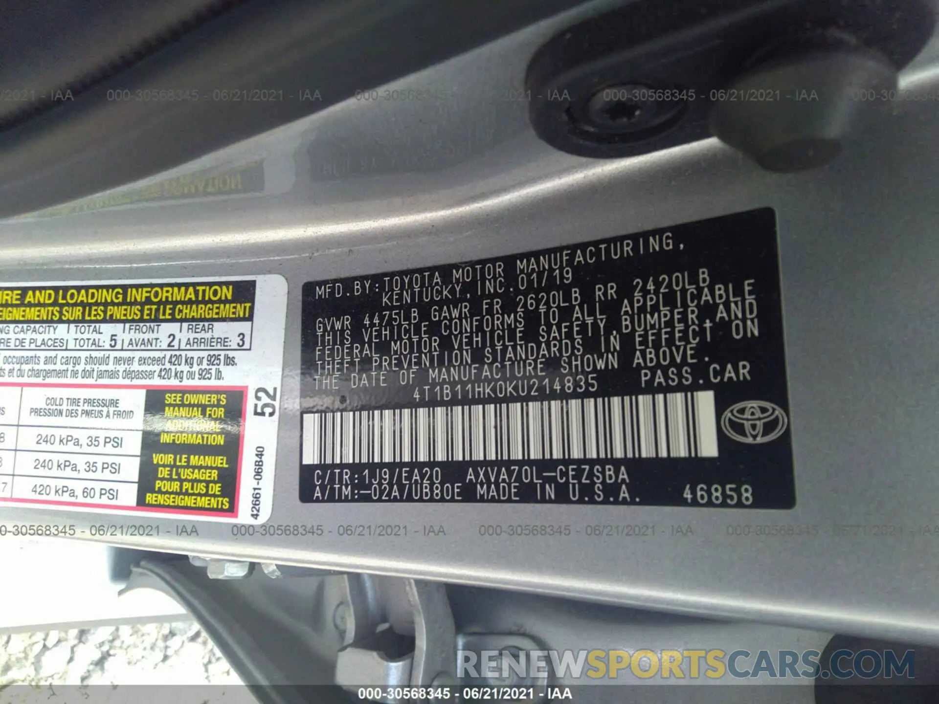 9 fotografías del automóvil dañado 4T1B11HK0KU214835 TOYOTA CAMRY 2019