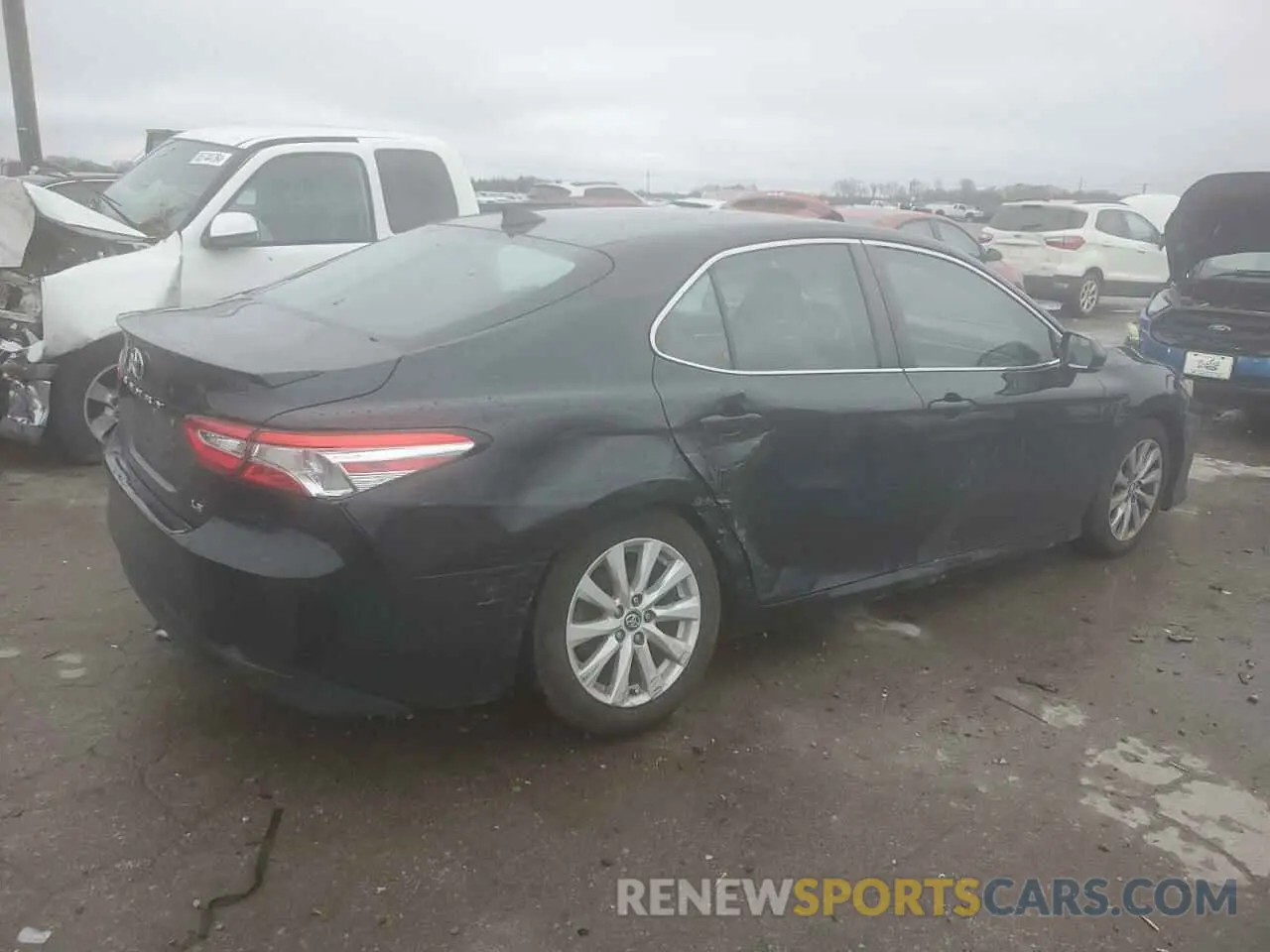 3 fotografías del automóvil dañado 4T1B11HK0KU218237 TOYOTA CAMRY 2019