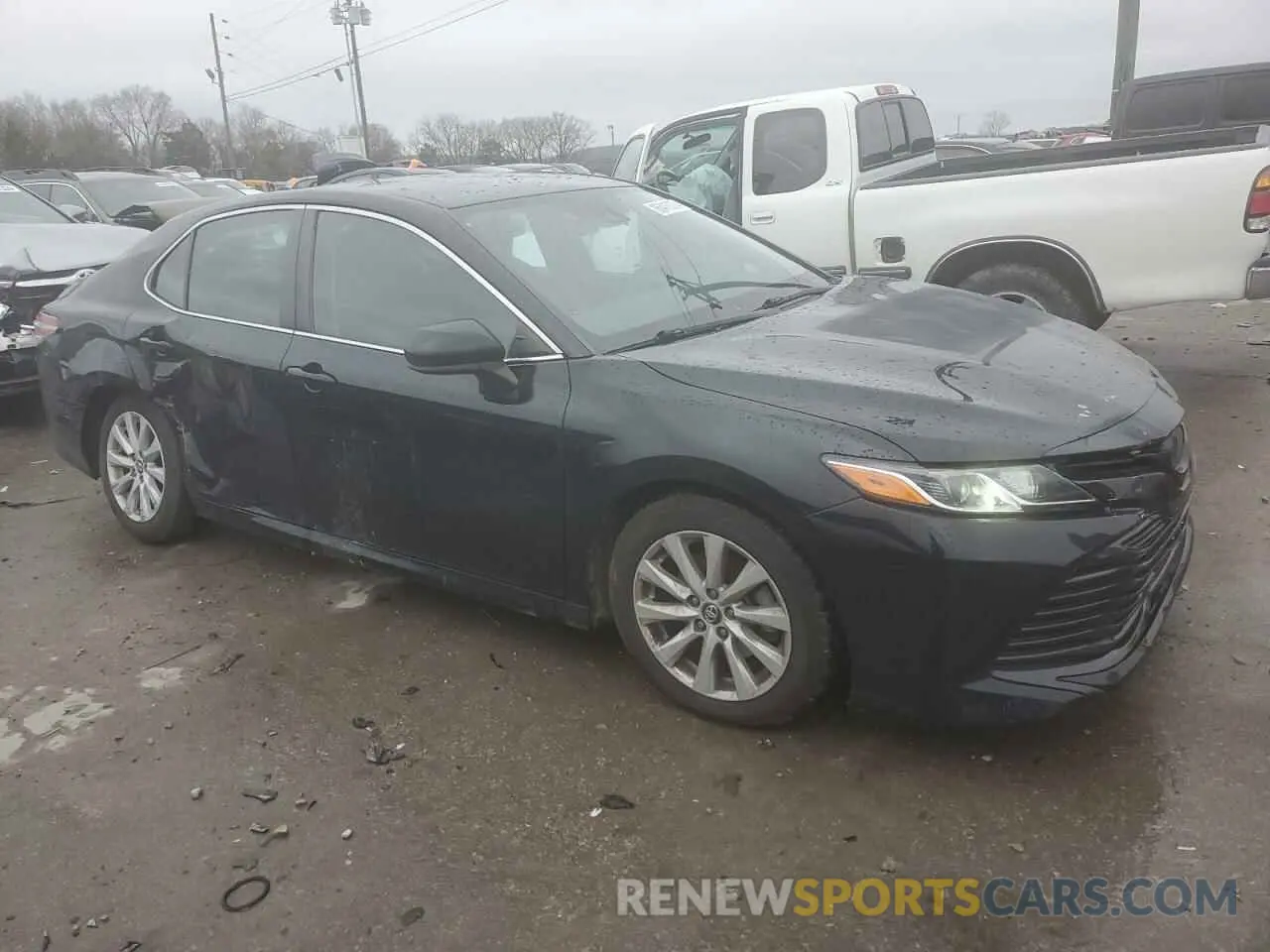 4 fotografías del automóvil dañado 4T1B11HK0KU218237 TOYOTA CAMRY 2019