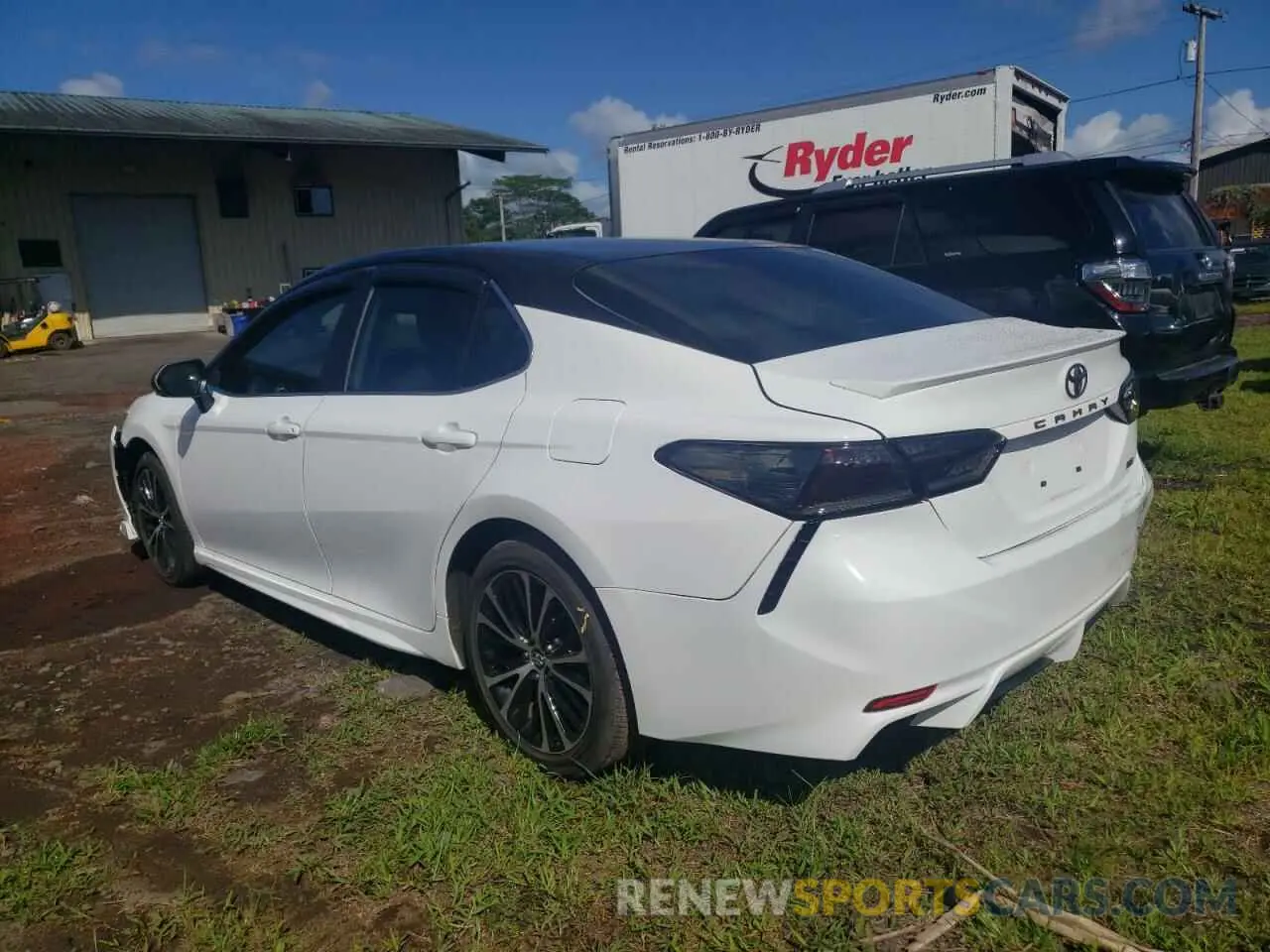 3 fotografías del automóvil dañado 4T1B11HK0KU218805 TOYOTA CAMRY 2019