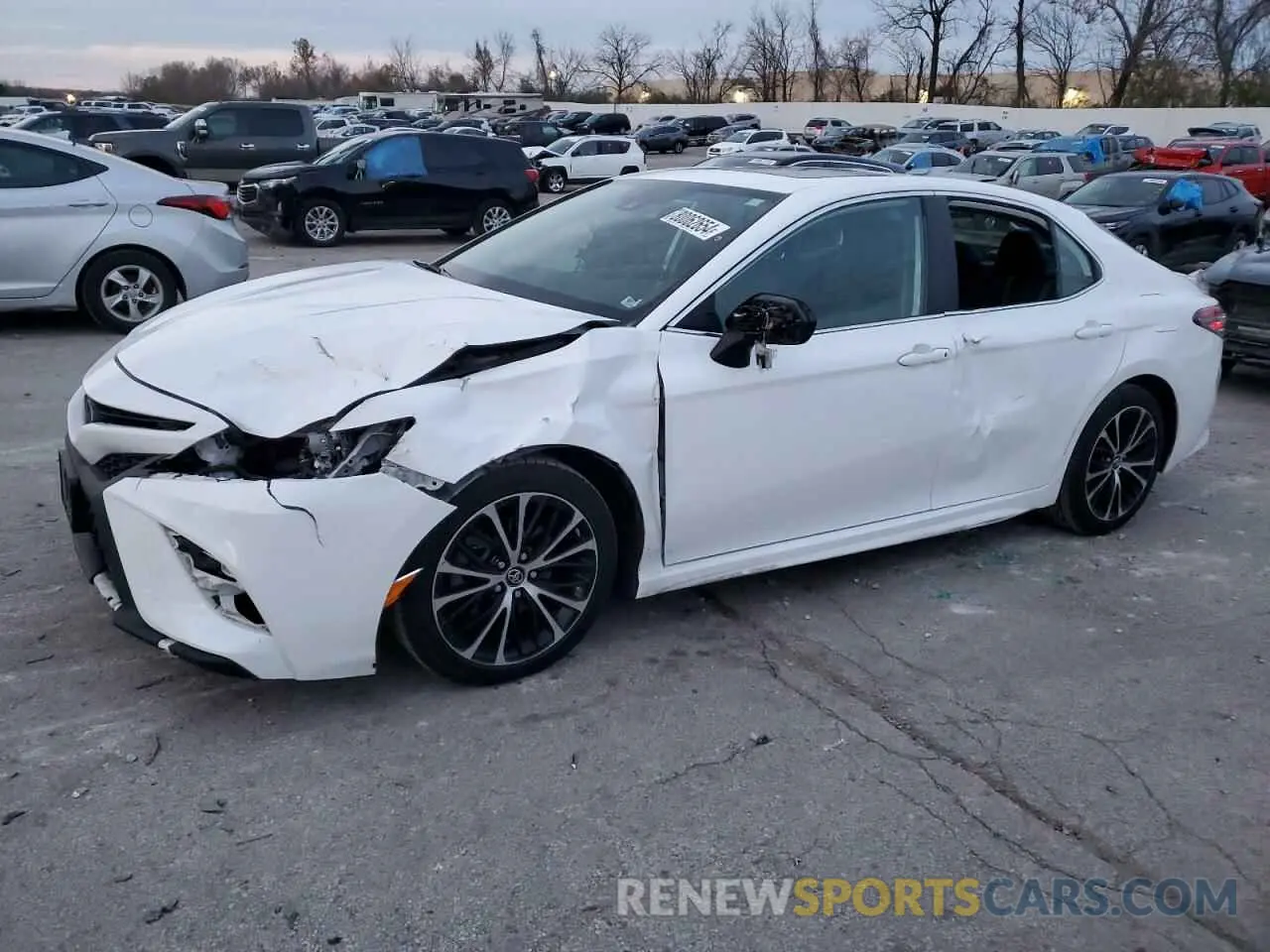 1 fotografías del automóvil dañado 4T1B11HK0KU223504 TOYOTA CAMRY 2019