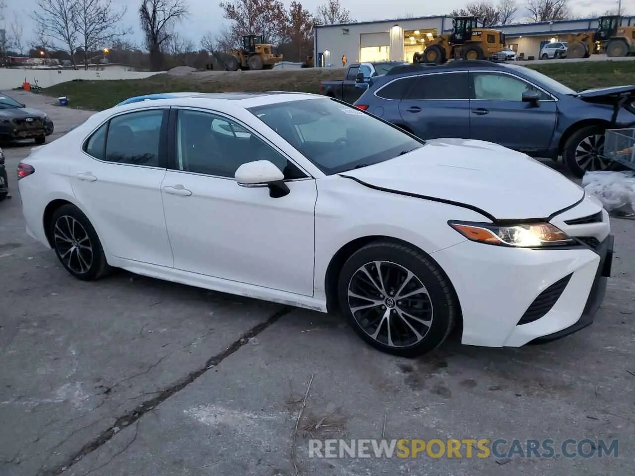 4 fotografías del automóvil dañado 4T1B11HK0KU223504 TOYOTA CAMRY 2019