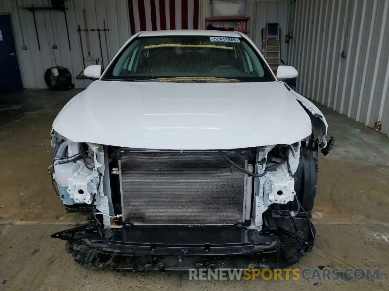 5 fotografías del automóvil dañado 4T1B11HK0KU229416 TOYOTA CAMRY 2019