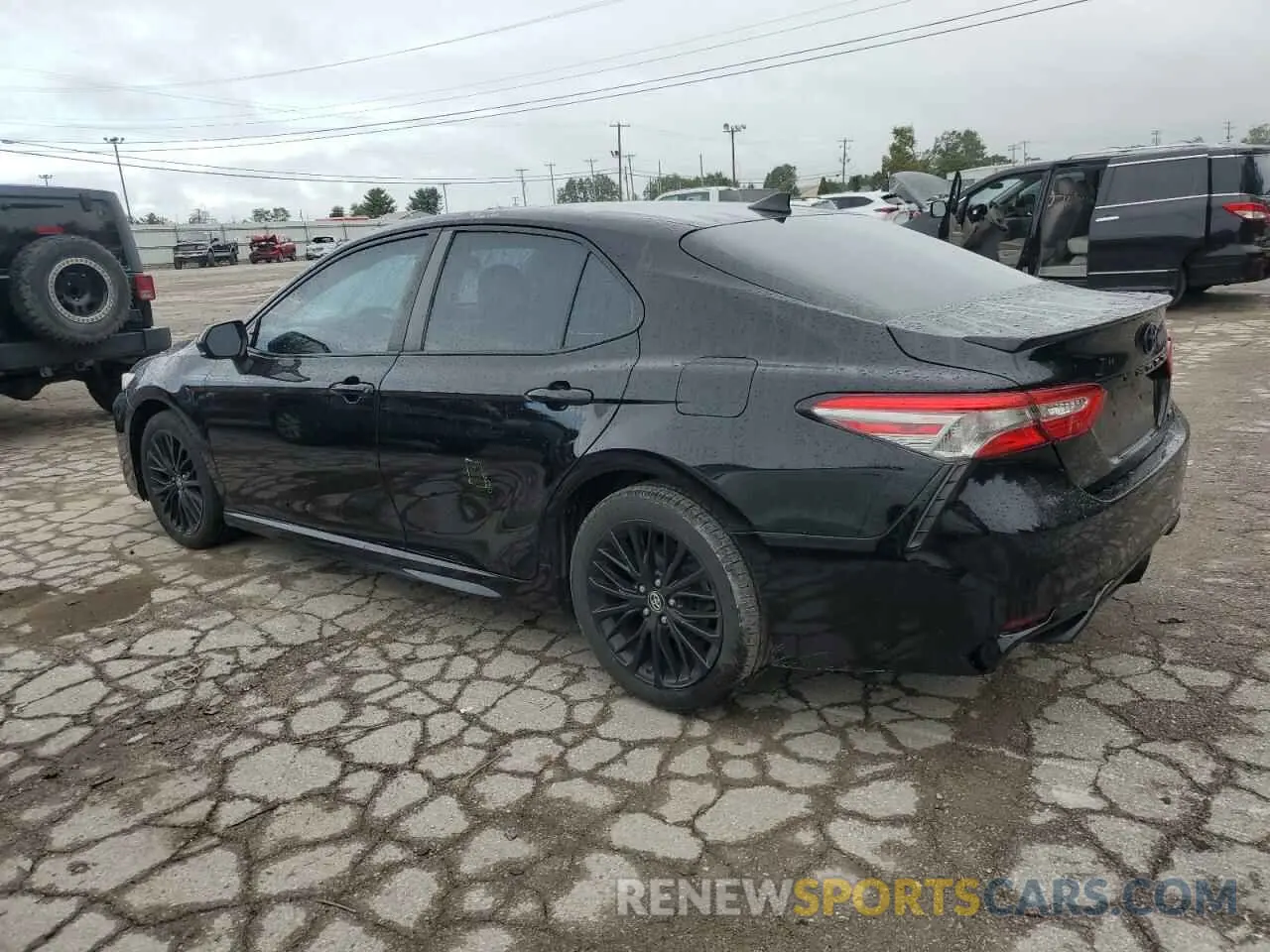 2 fotografías del automóvil dañado 4T1B11HK0KU233935 TOYOTA CAMRY 2019