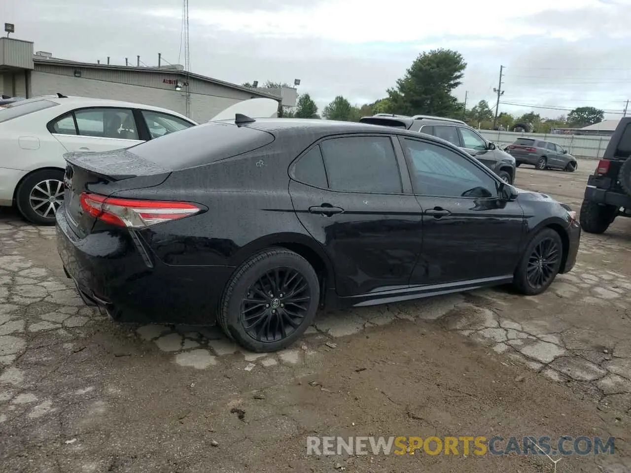3 fotografías del automóvil dañado 4T1B11HK0KU233935 TOYOTA CAMRY 2019