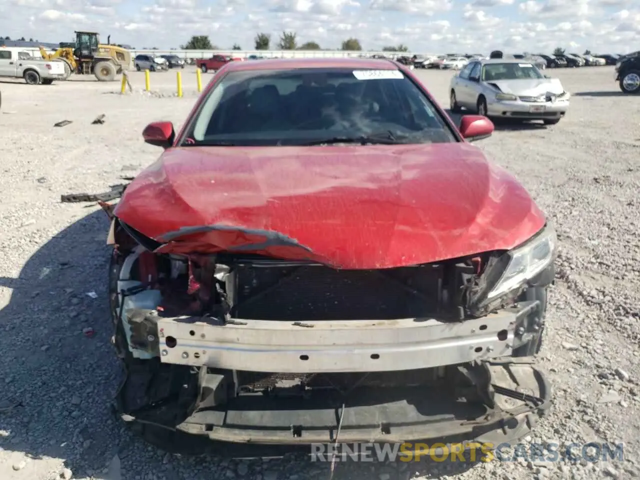 5 fotografías del automóvil dañado 4T1B11HK0KU244336 TOYOTA CAMRY 2019