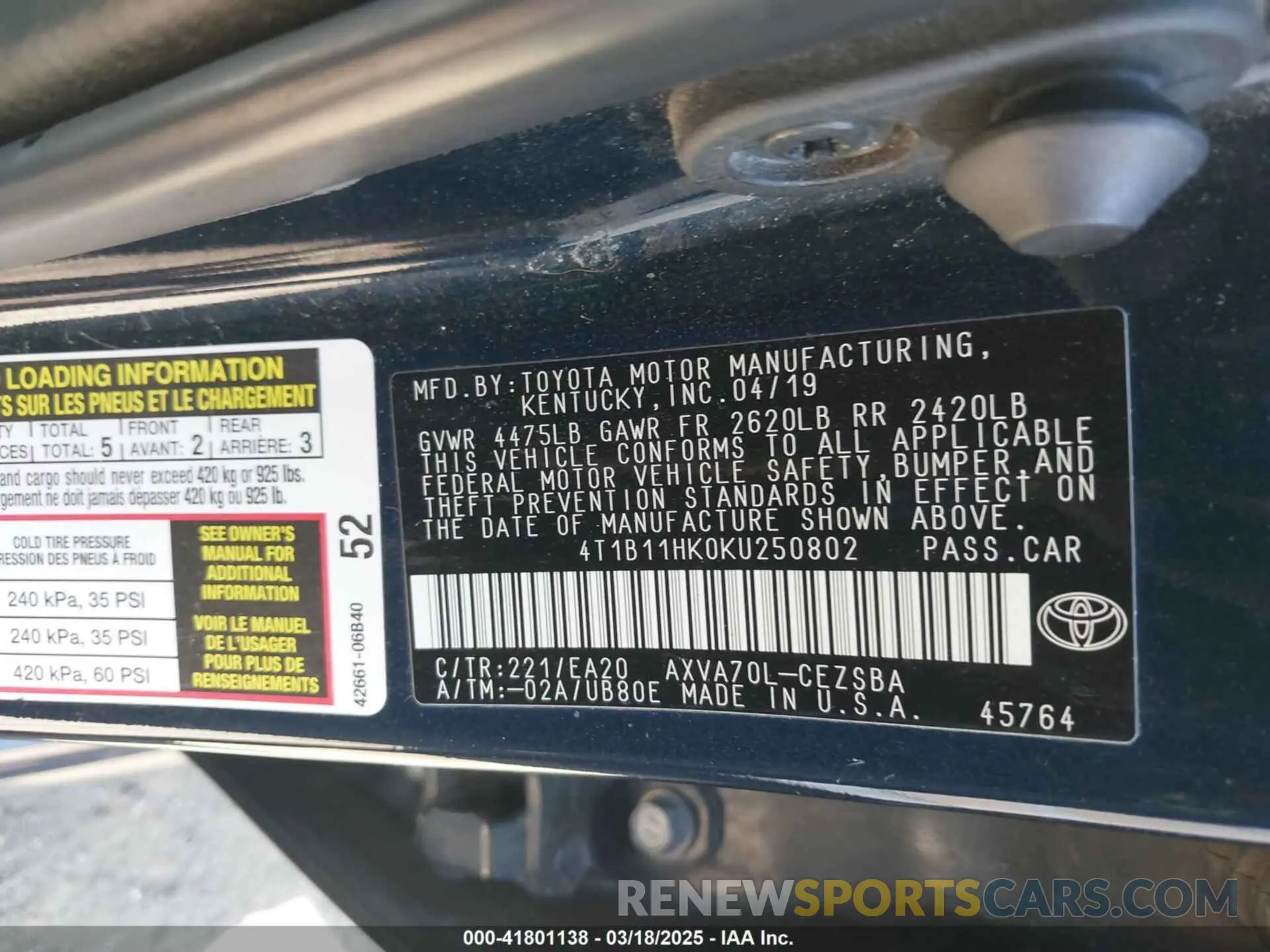 8 fotografías del automóvil dañado 4T1B11HK0KU250802 TOYOTA CAMRY 2019