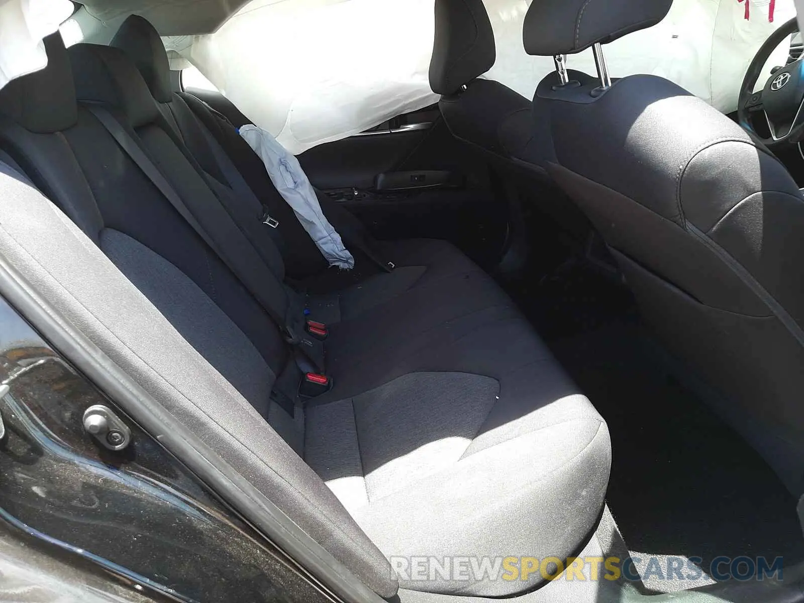 6 fotografías del automóvil dañado 4T1B11HK0KU258849 TOYOTA CAMRY 2019