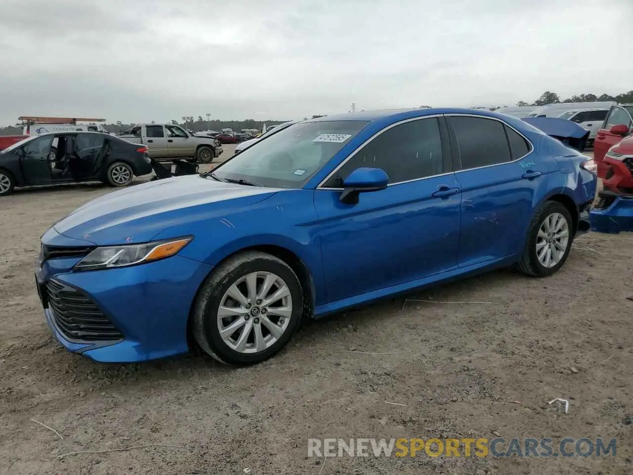1 fotografías del automóvil dañado 4T1B11HK0KU263680 TOYOTA CAMRY 2019