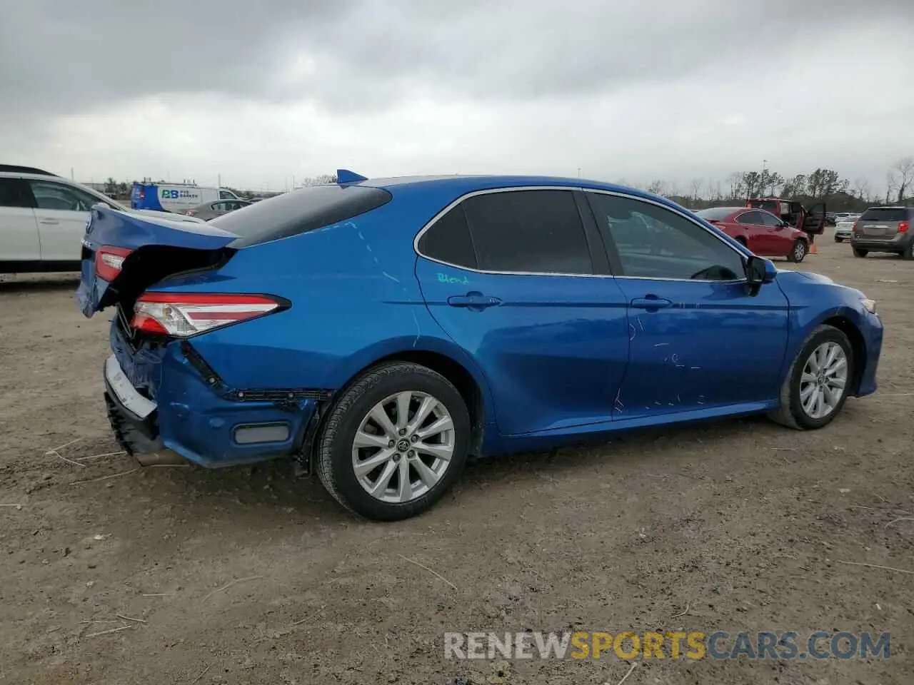3 fotografías del automóvil dañado 4T1B11HK0KU263680 TOYOTA CAMRY 2019