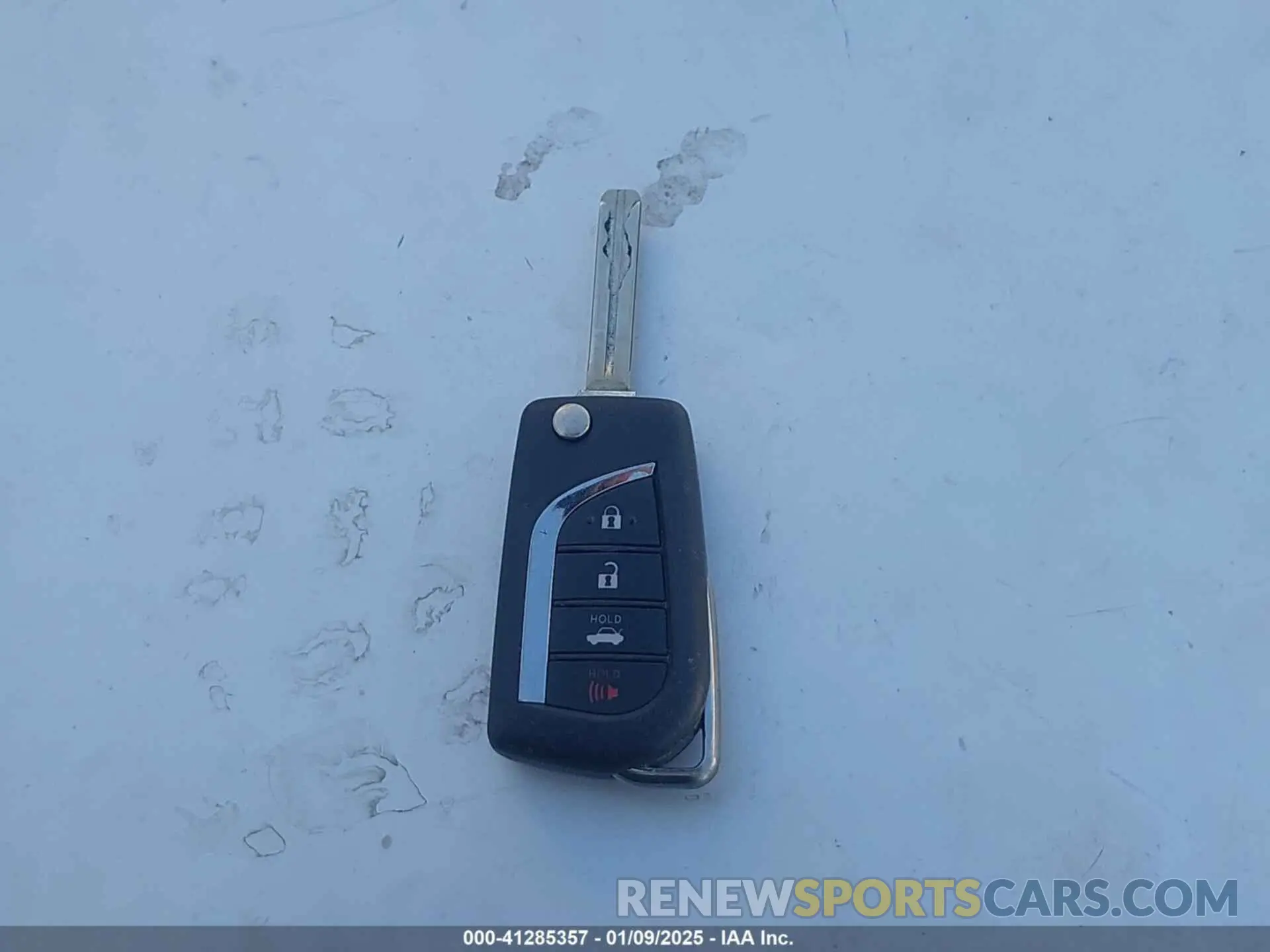 11 fotografías del automóvil dañado 4T1B11HK0KU264747 TOYOTA CAMRY 2019