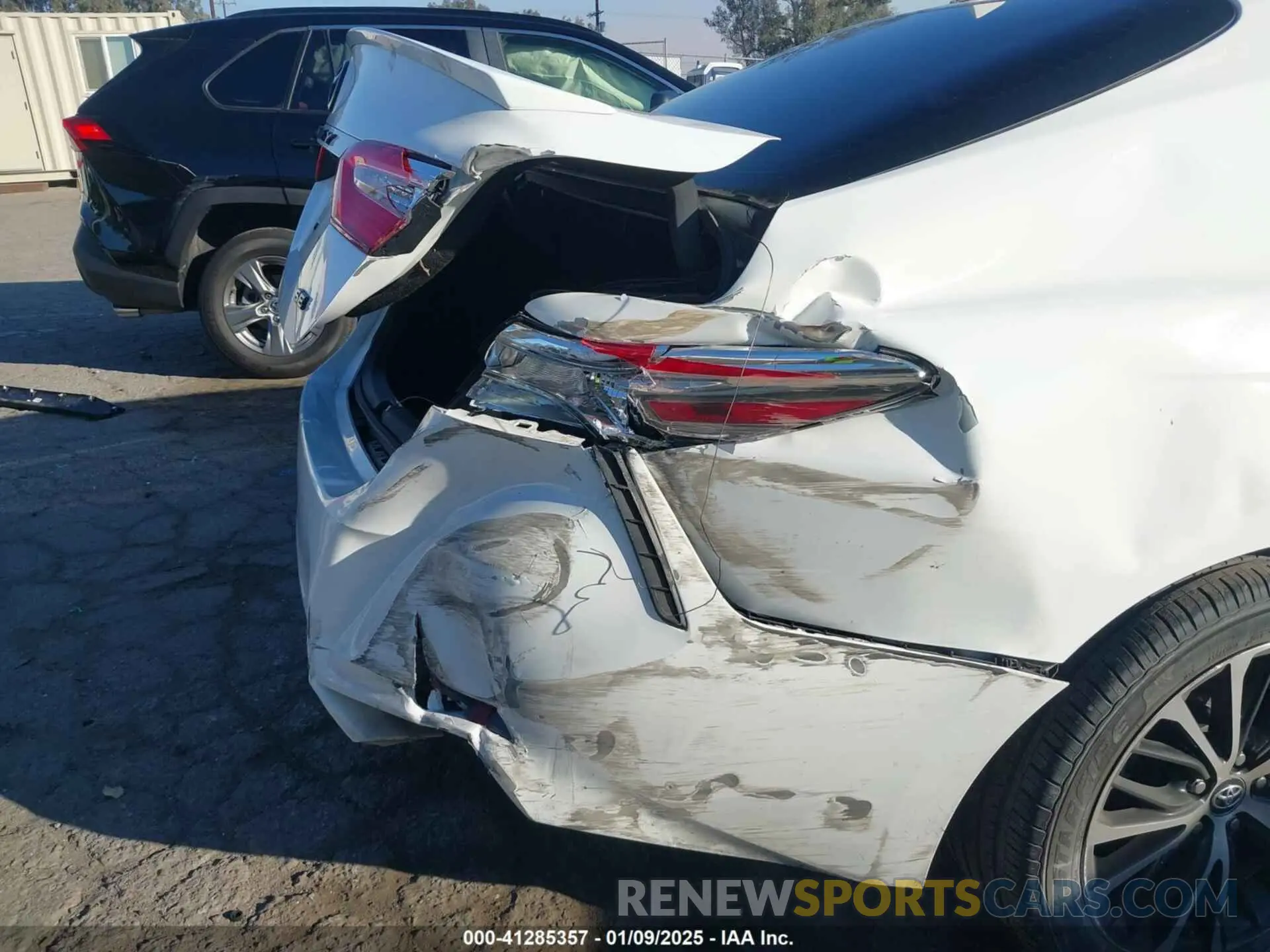 6 fotografías del automóvil dañado 4T1B11HK0KU264747 TOYOTA CAMRY 2019