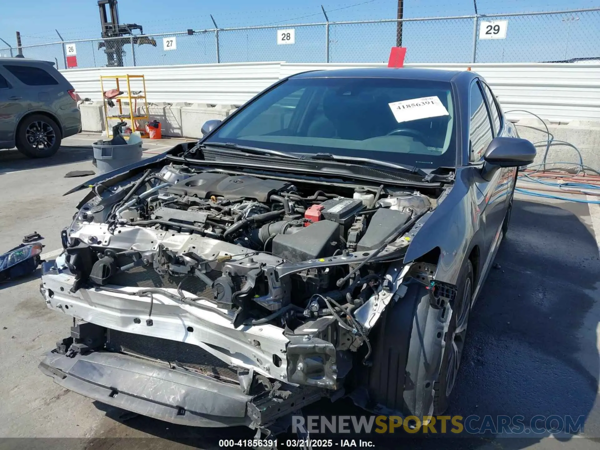 6 fotografías del automóvil dañado 4T1B11HK0KU271438 TOYOTA CAMRY 2019
