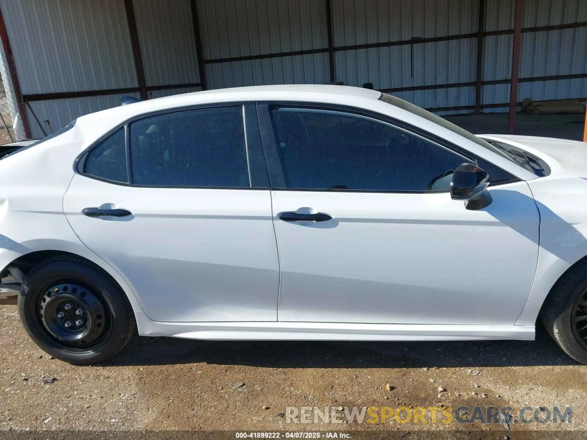 14 fotografías del automóvil dañado 4T1B11HK0KU276378 TOYOTA CAMRY 2019