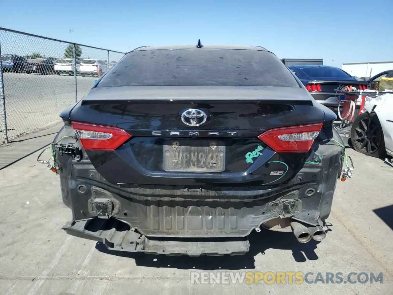 6 fotografías del automóvil dañado 4T1B11HK0KU277658 TOYOTA CAMRY 2019
