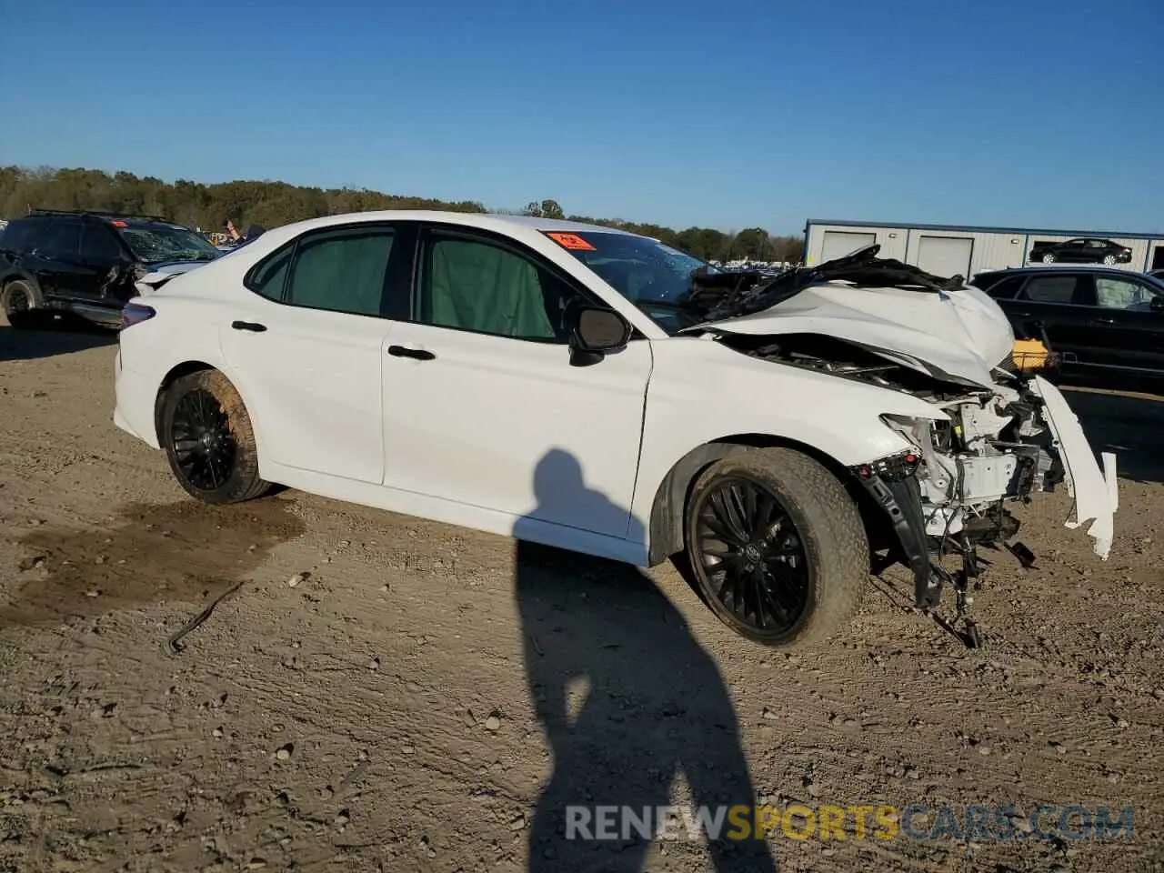 4 fotografías del automóvil dañado 4T1B11HK0KU294749 TOYOTA CAMRY 2019