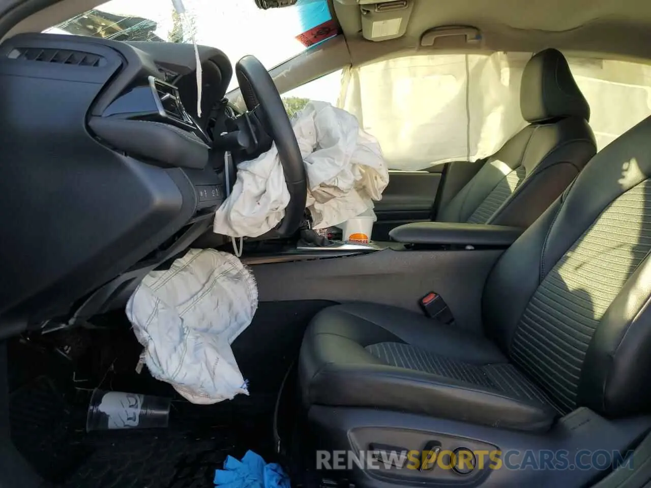 7 fotografías del automóvil dañado 4T1B11HK0KU294749 TOYOTA CAMRY 2019