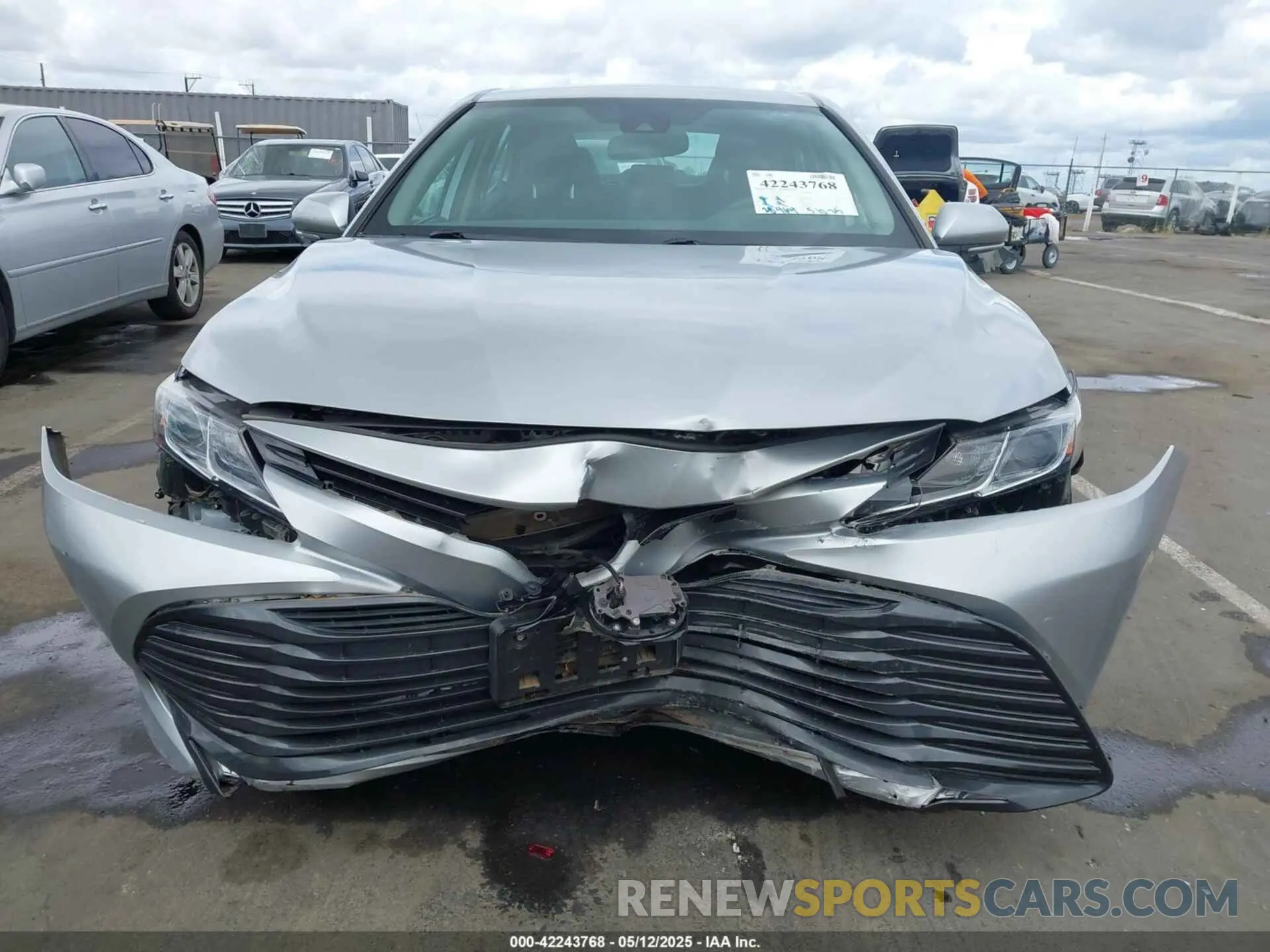 12 fotografías del automóvil dañado 4T1B11HK0KU297733 TOYOTA CAMRY 2019