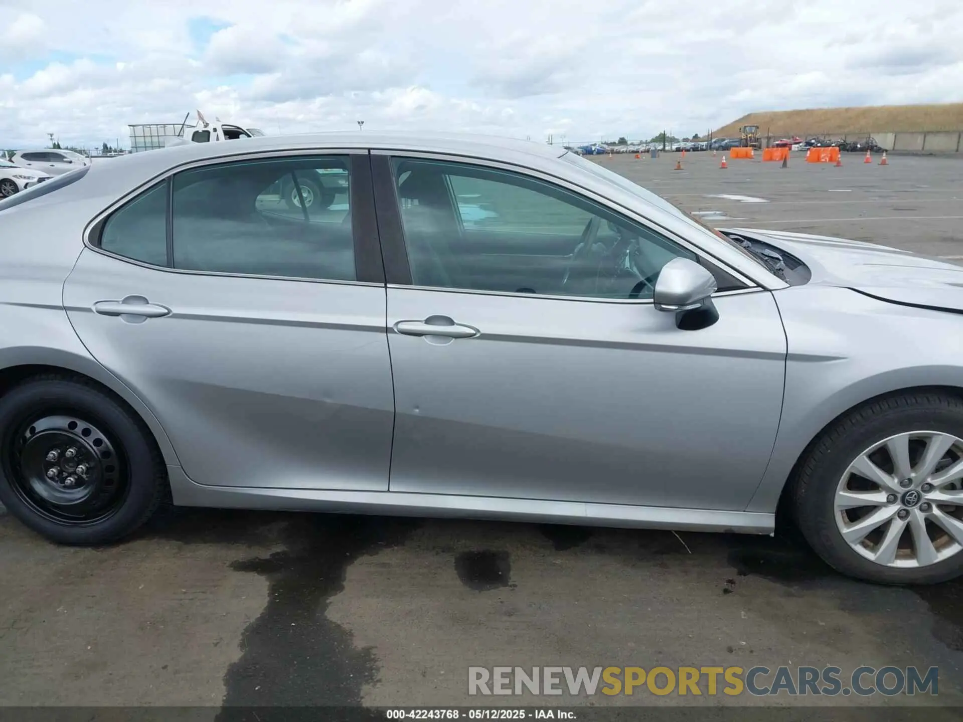 13 fotografías del automóvil dañado 4T1B11HK0KU297733 TOYOTA CAMRY 2019