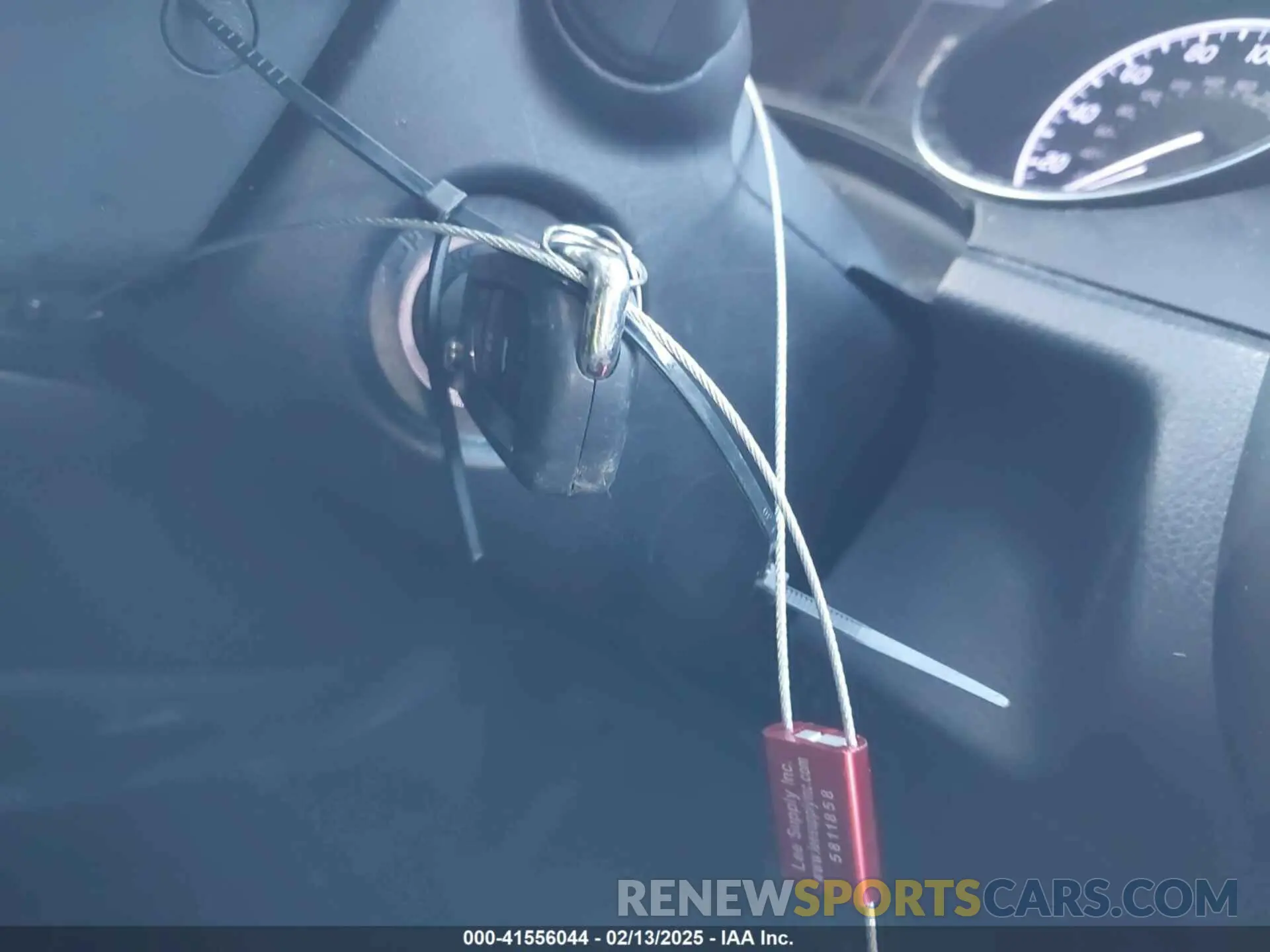 11 fotografías del automóvil dañado 4T1B11HK0KU691233 TOYOTA CAMRY 2019