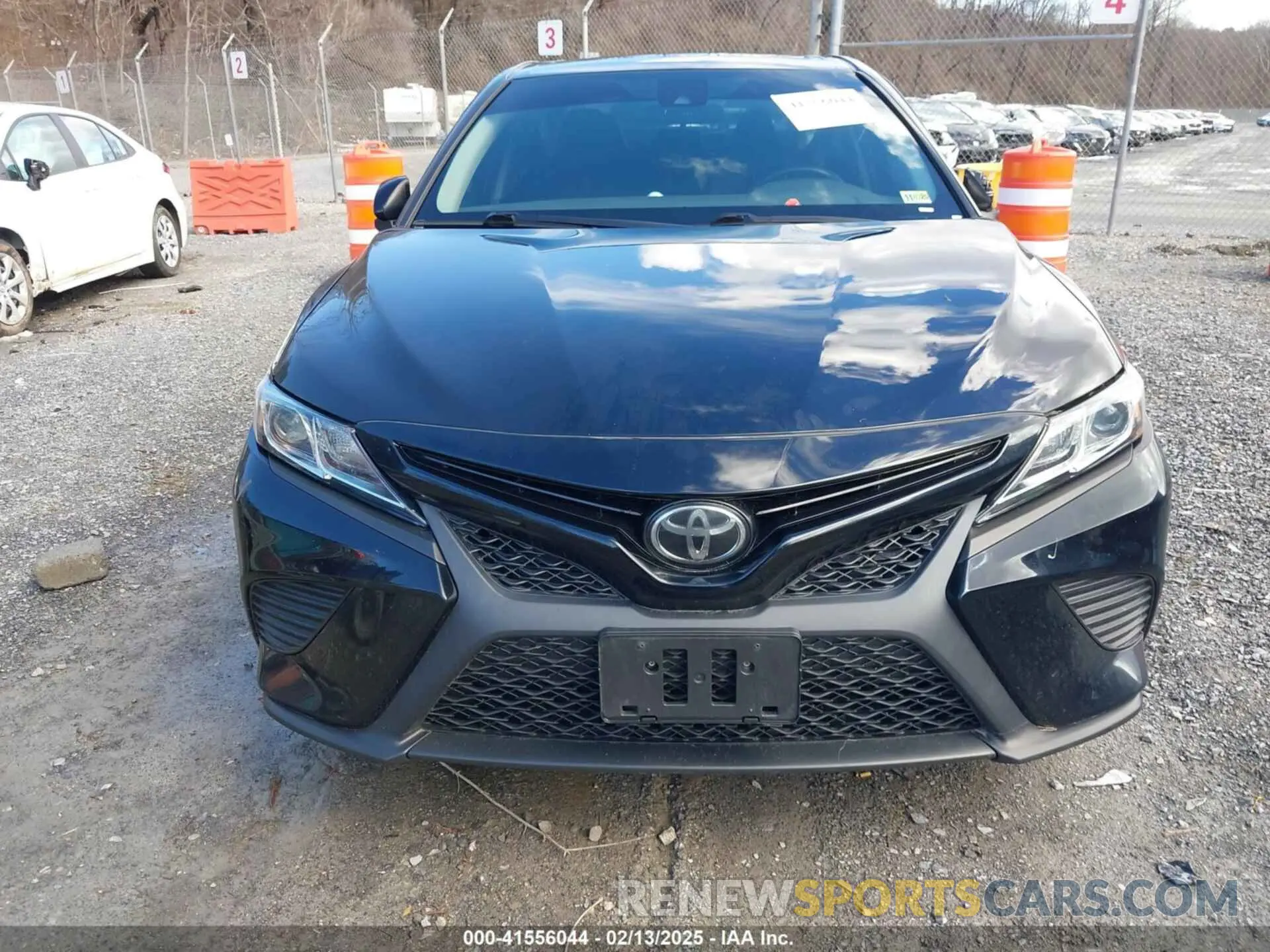 12 fotografías del automóvil dañado 4T1B11HK0KU691233 TOYOTA CAMRY 2019