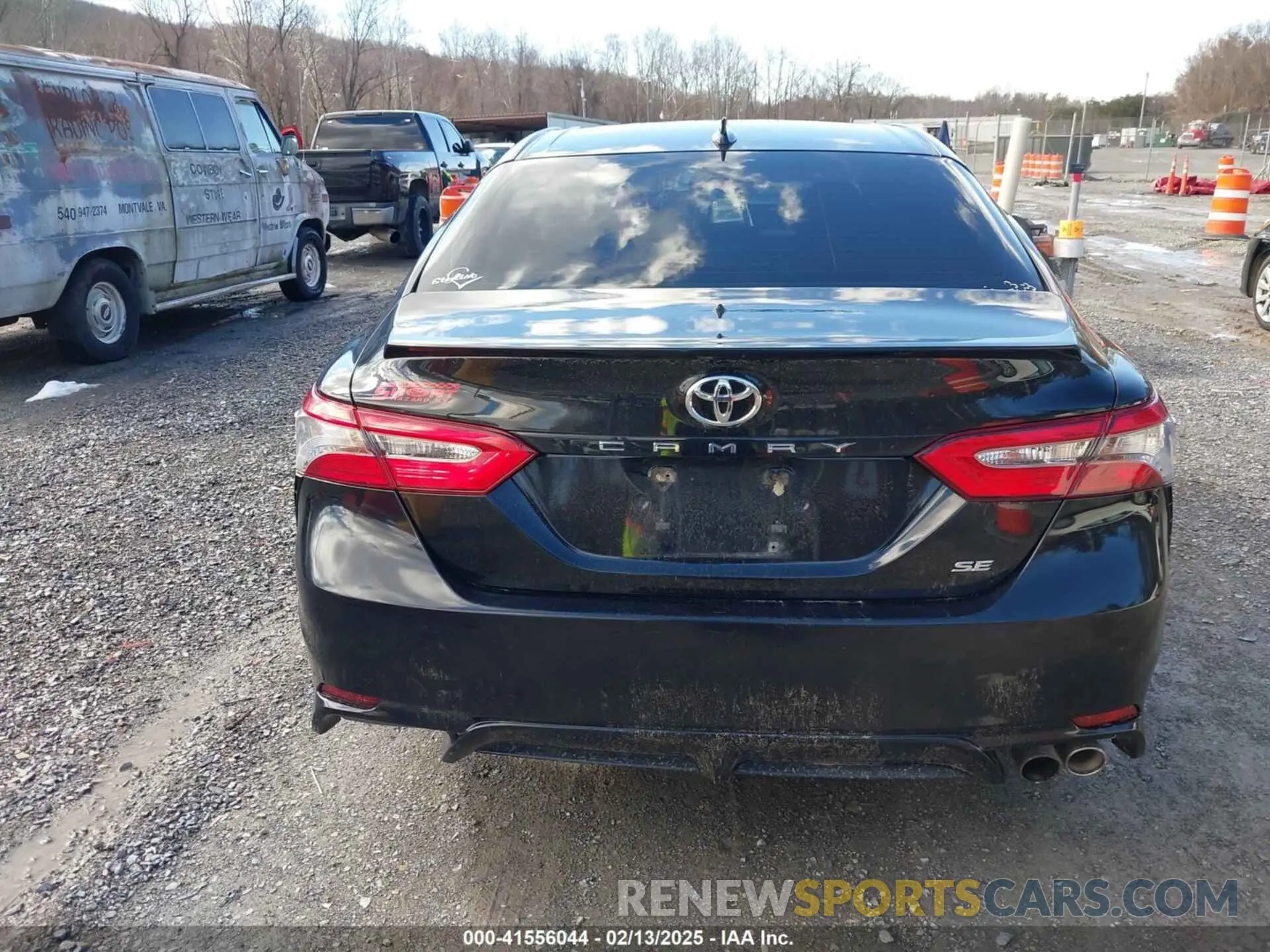 16 fotografías del automóvil dañado 4T1B11HK0KU691233 TOYOTA CAMRY 2019