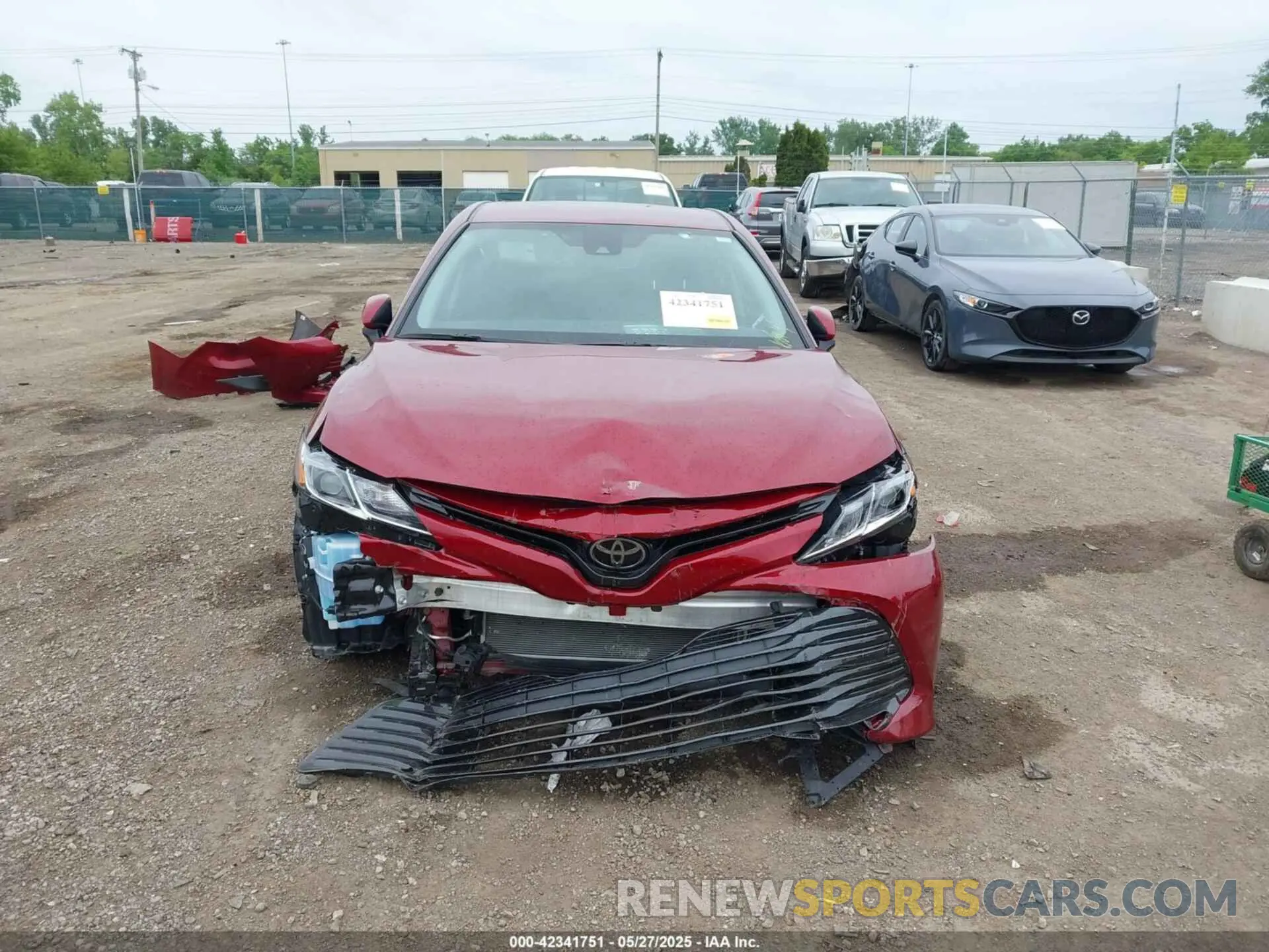 13 fotografías del automóvil dañado 4T1B11HK0KU701422 TOYOTA CAMRY 2019