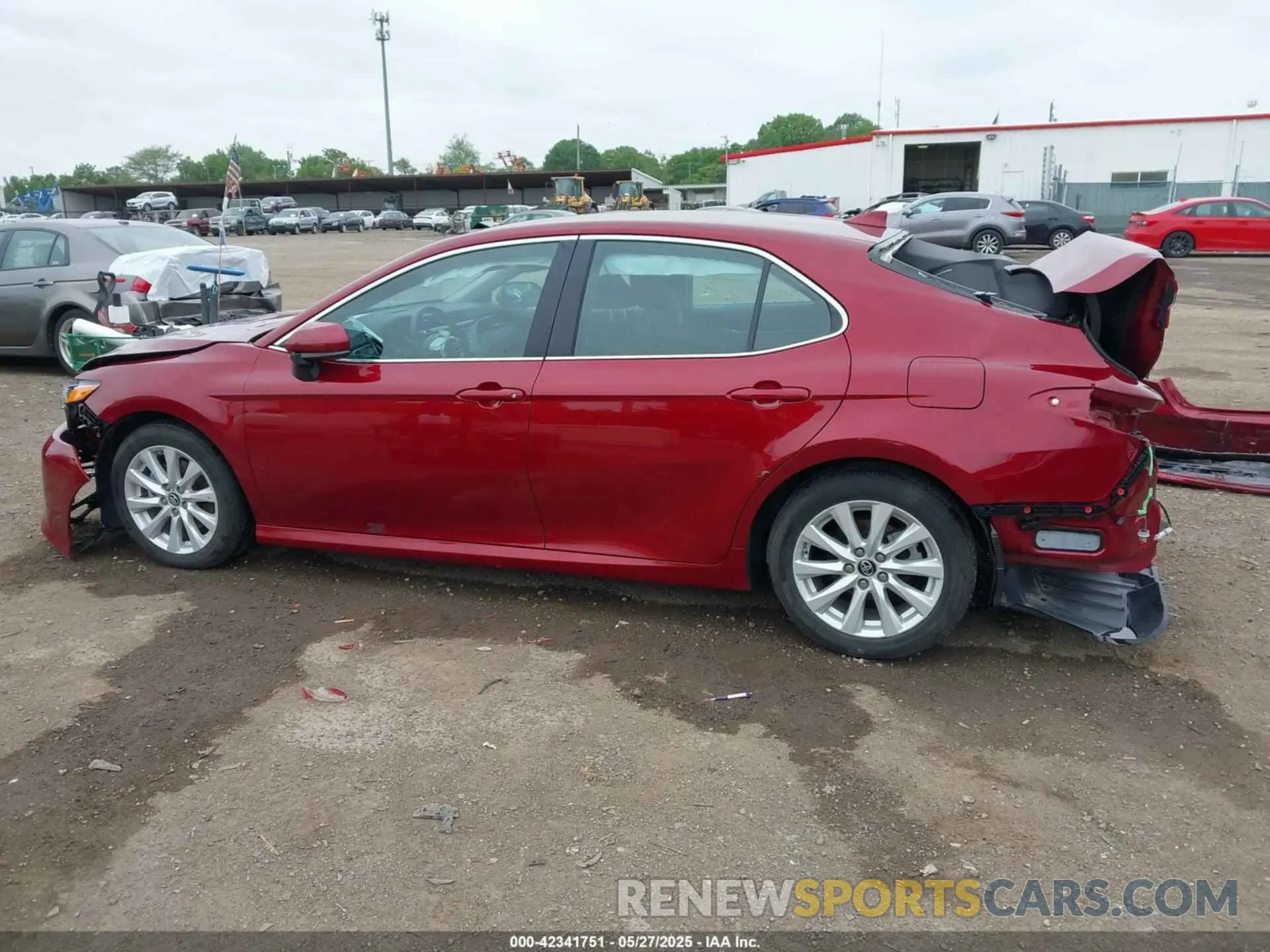 15 fotografías del automóvil dañado 4T1B11HK0KU701422 TOYOTA CAMRY 2019