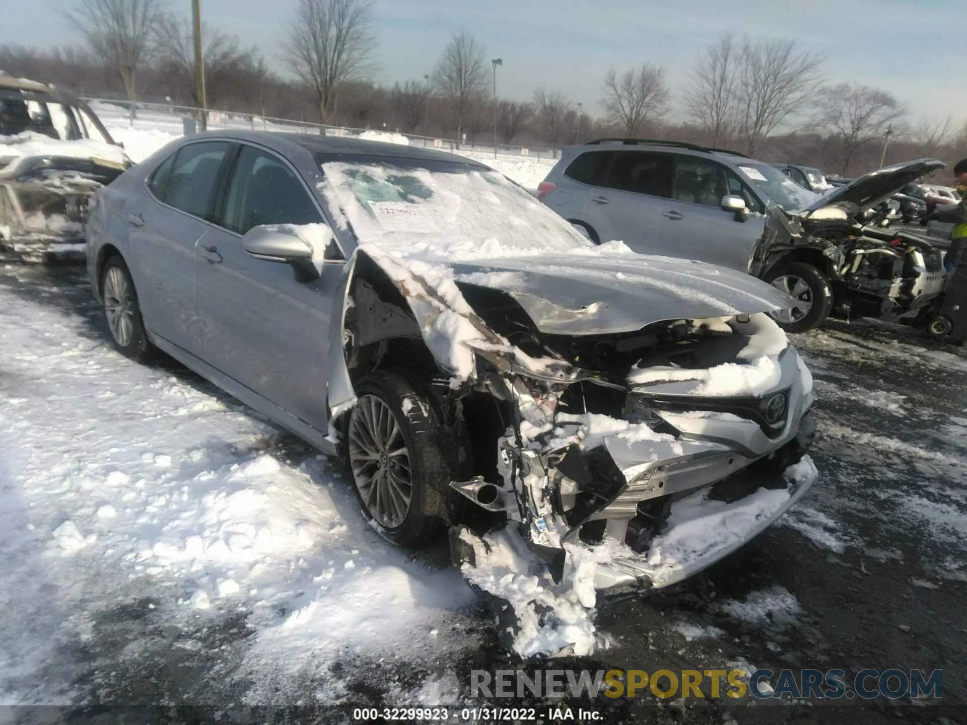 1 fotografías del automóvil dañado 4T1B11HK0KU707625 TOYOTA CAMRY 2019