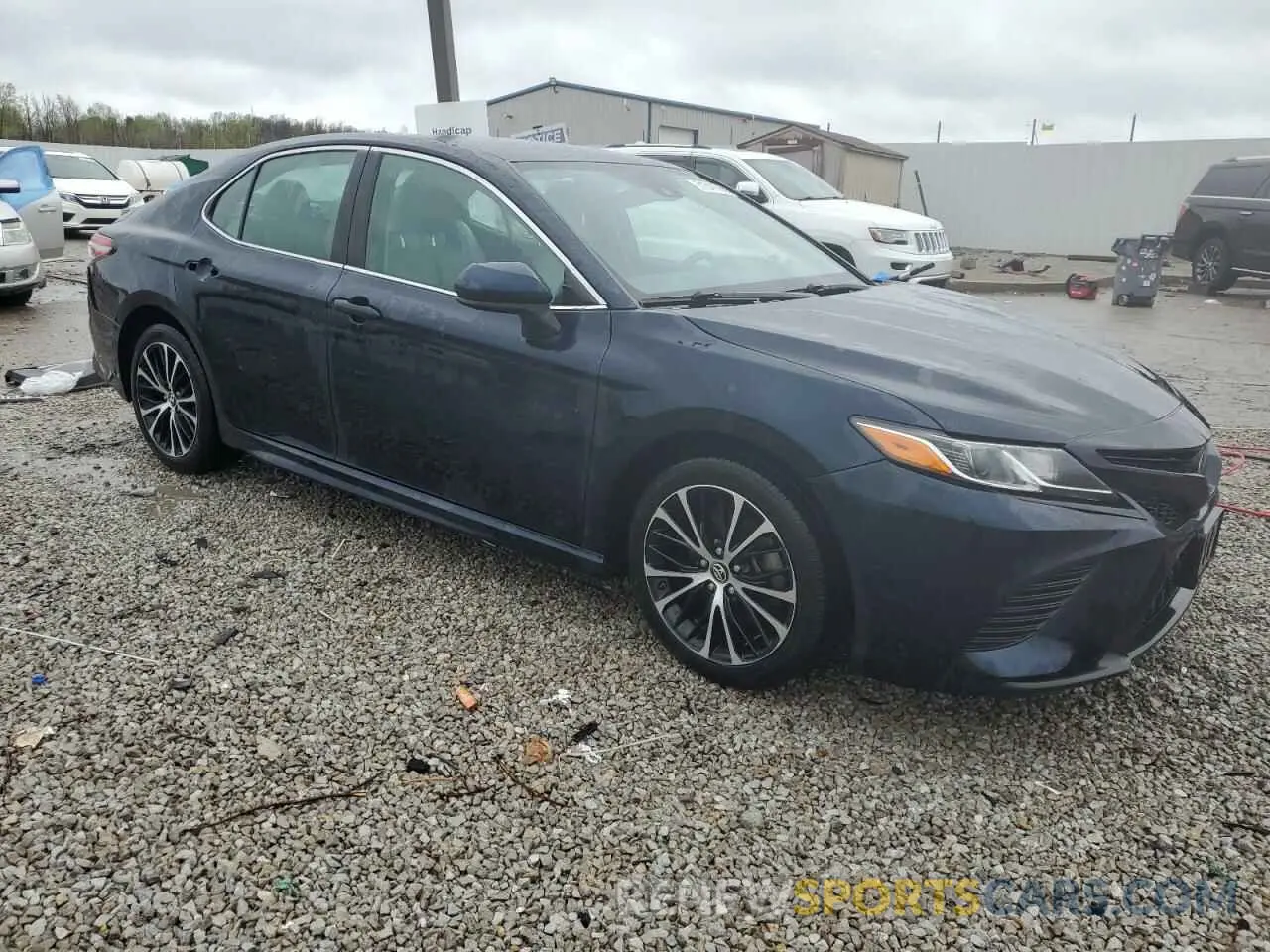 4 fotografías del automóvil dañado 4T1B11HK0KU714462 TOYOTA CAMRY 2019