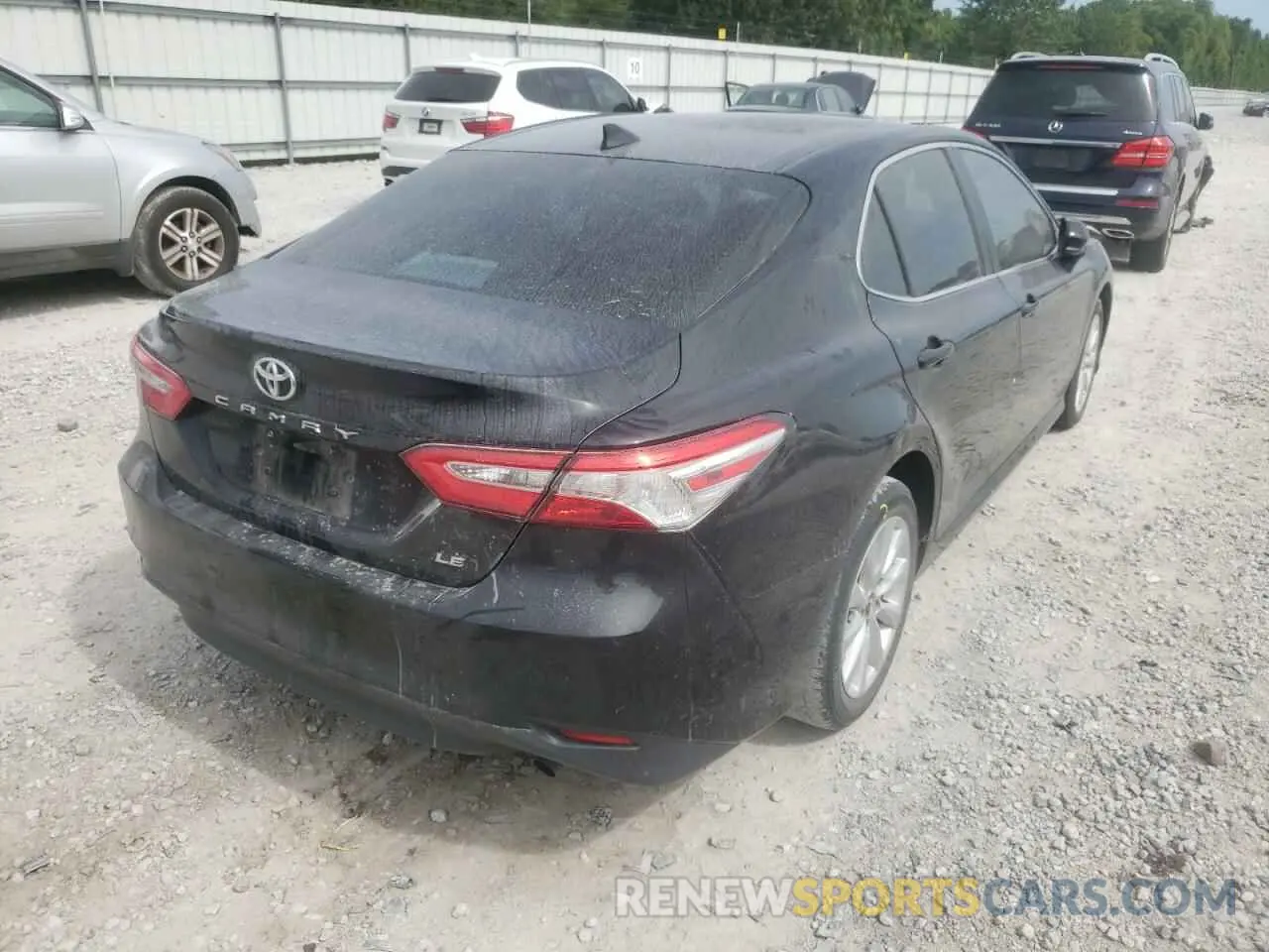 4 fotografías del automóvil dañado 4T1B11HK0KU716003 TOYOTA CAMRY 2019