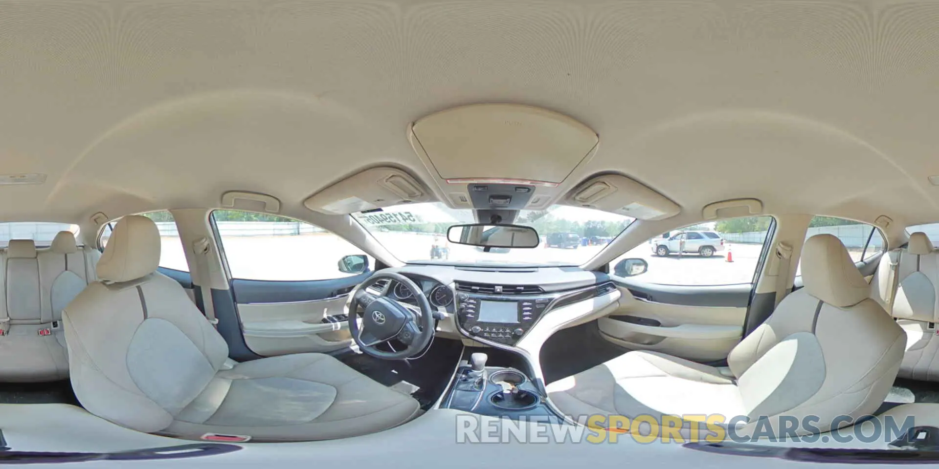 14 fotografías del automóvil dañado 4T1B11HK0KU726675 TOYOTA CAMRY 2019
