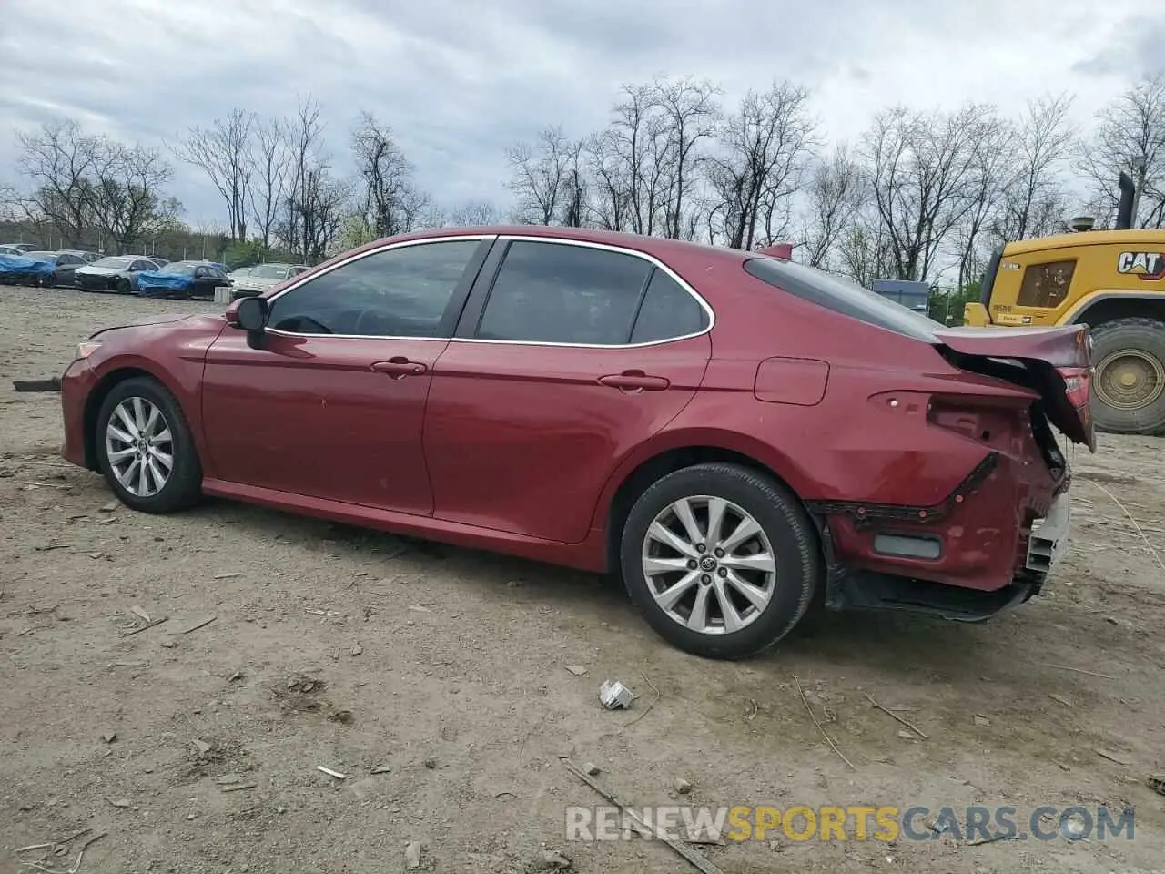 2 fotografías del automóvil dañado 4T1B11HK0KU740365 TOYOTA CAMRY 2019