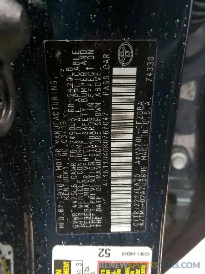 12 fotografías del automóvil dañado 4T1B11HK0KU767047 TOYOTA CAMRY 2019