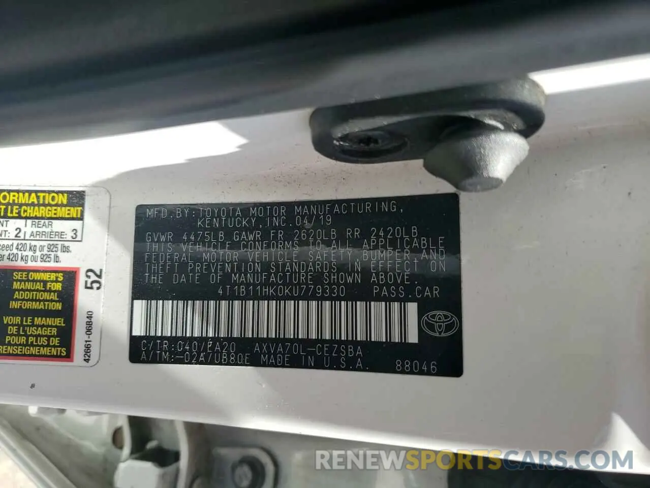 12 fotografías del automóvil dañado 4T1B11HK0KU779330 TOYOTA CAMRY 2019