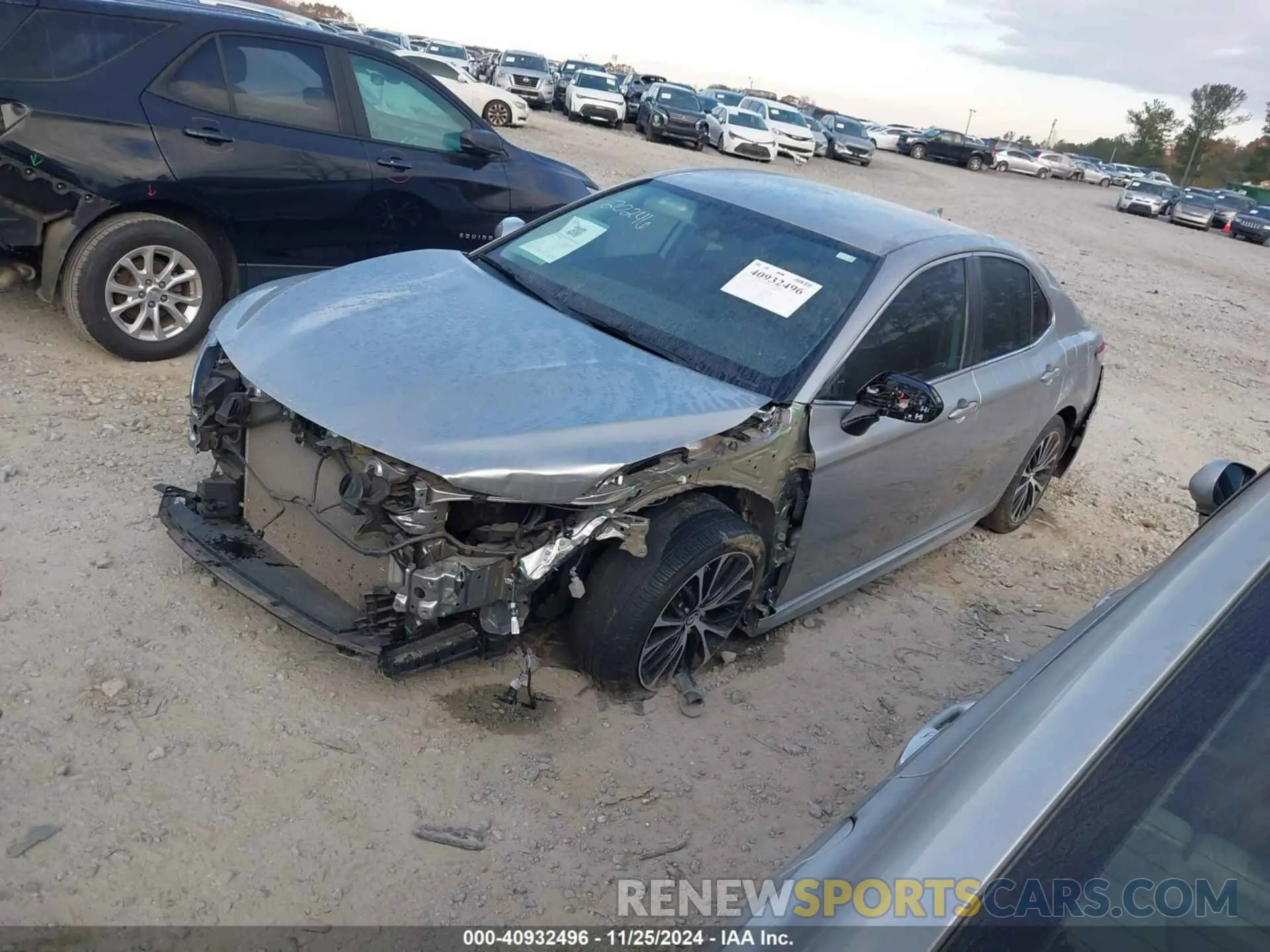 2 fotografías del automóvil dañado 4T1B11HK0KU785886 TOYOTA CAMRY 2019