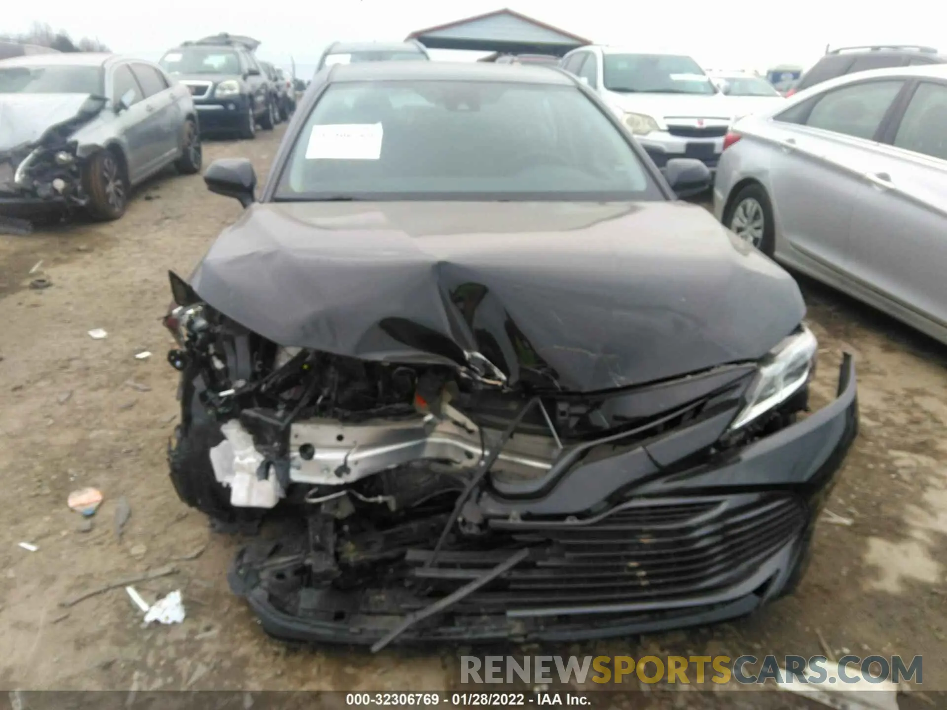 6 fotografías del automóvil dañado 4T1B11HK0KU786410 TOYOTA CAMRY 2019