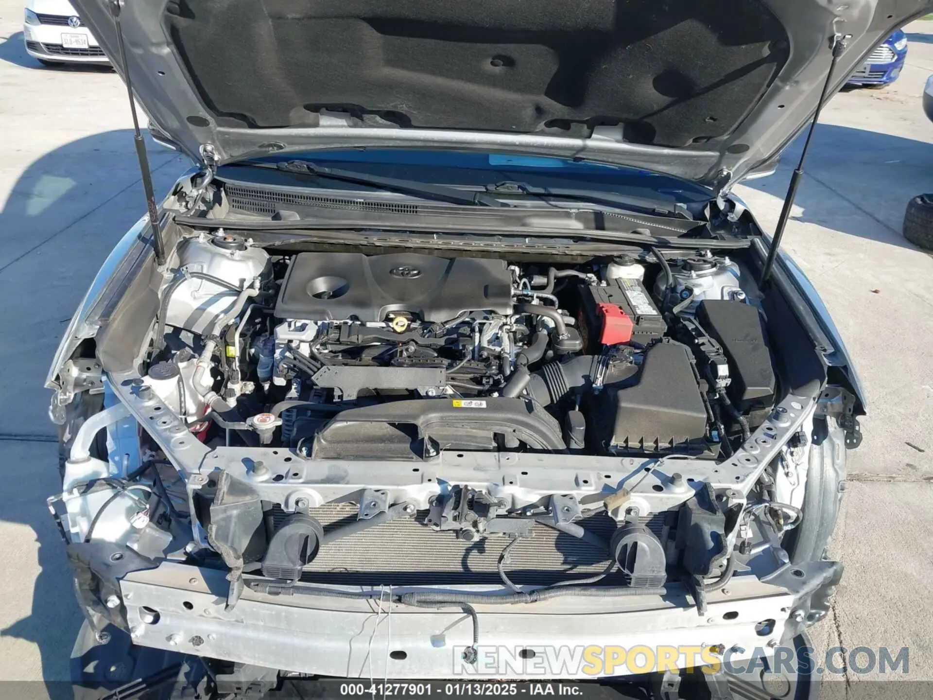 10 fotografías del automóvil dañado 4T1B11HK0KU787685 TOYOTA CAMRY 2019