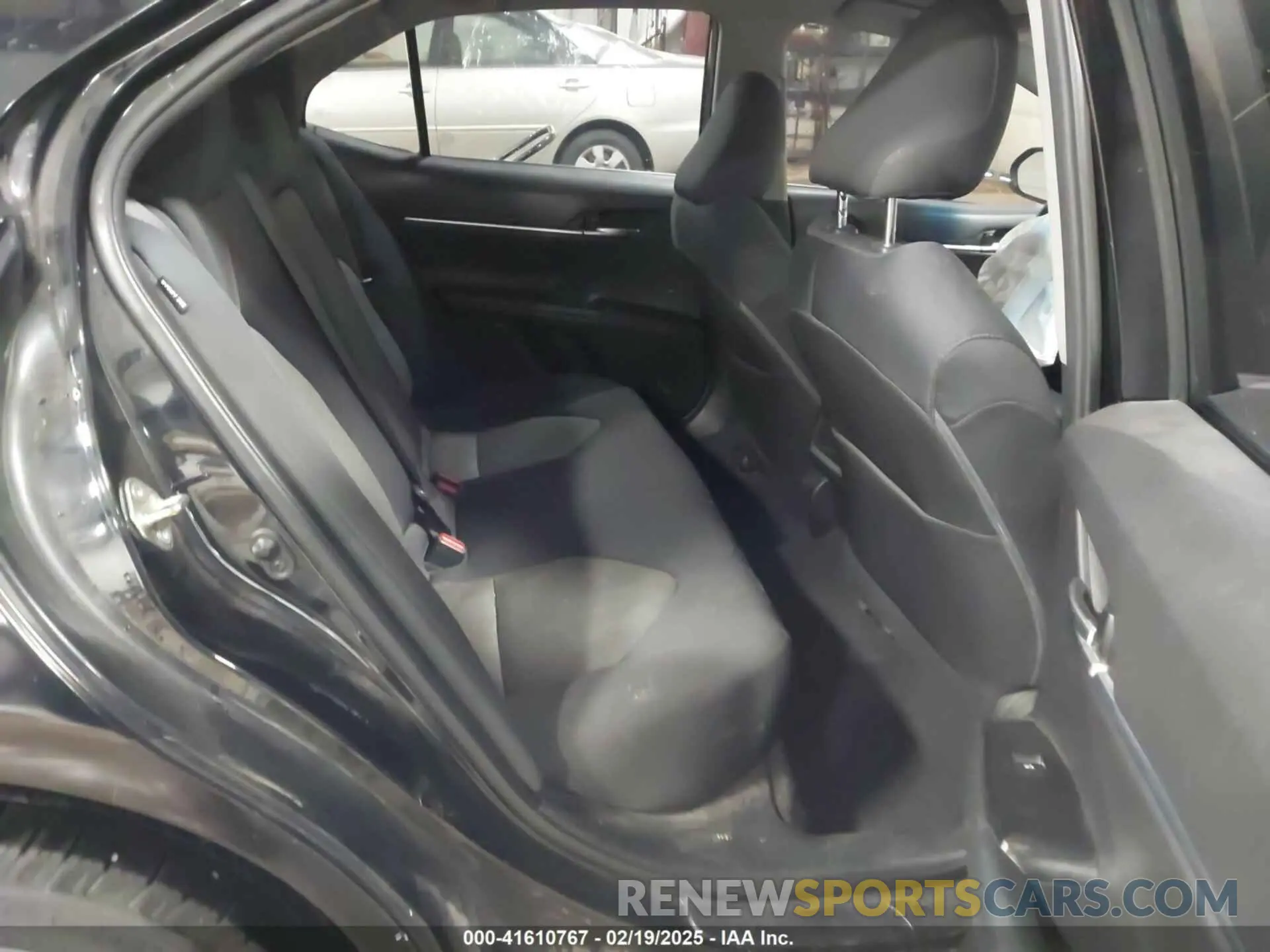 8 fotografías del automóvil dañado 4T1B11HK0KU788433 TOYOTA CAMRY 2019